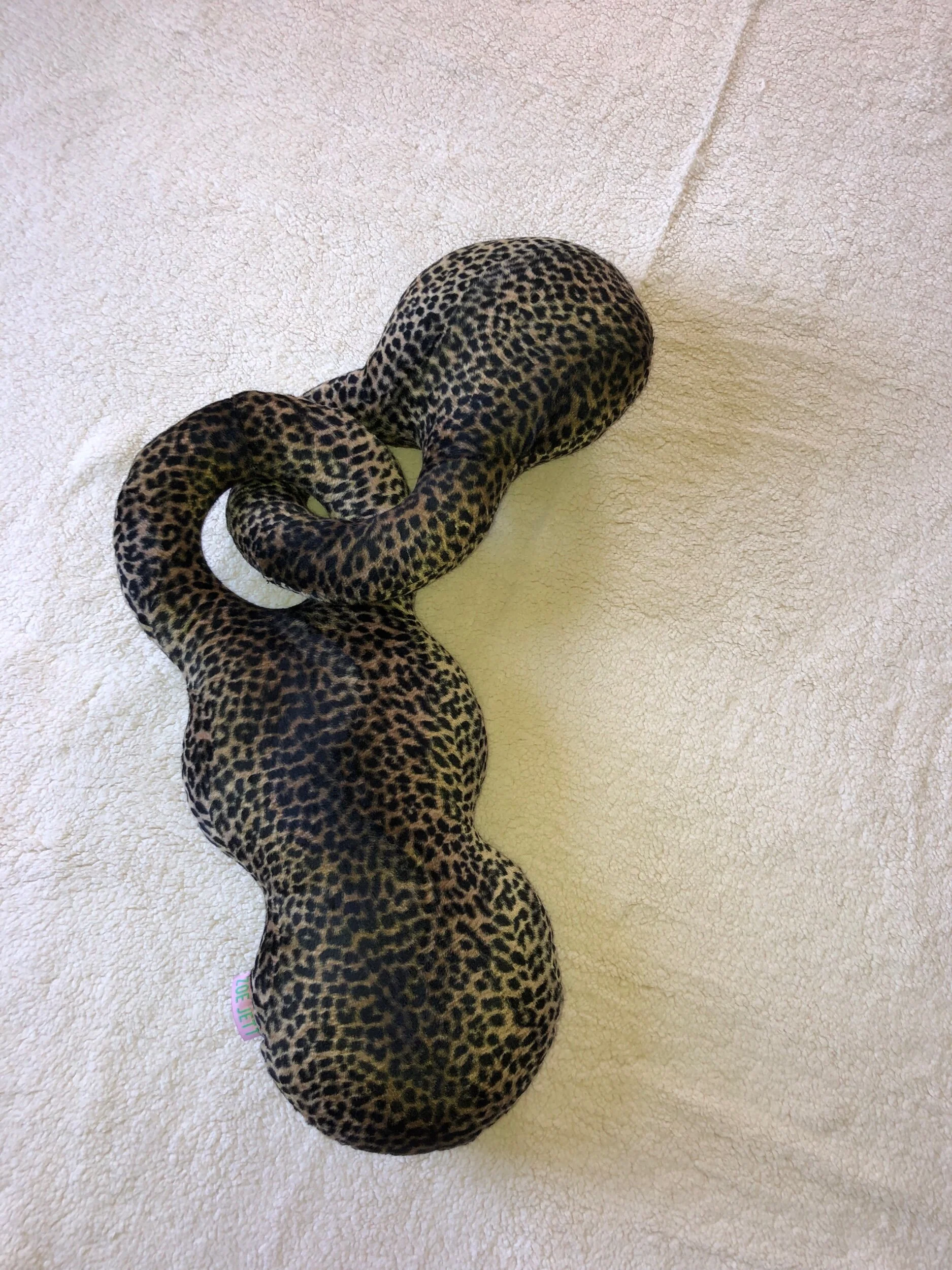 BE2F69ED-A0C4-446F-89C9-257ACA40C575