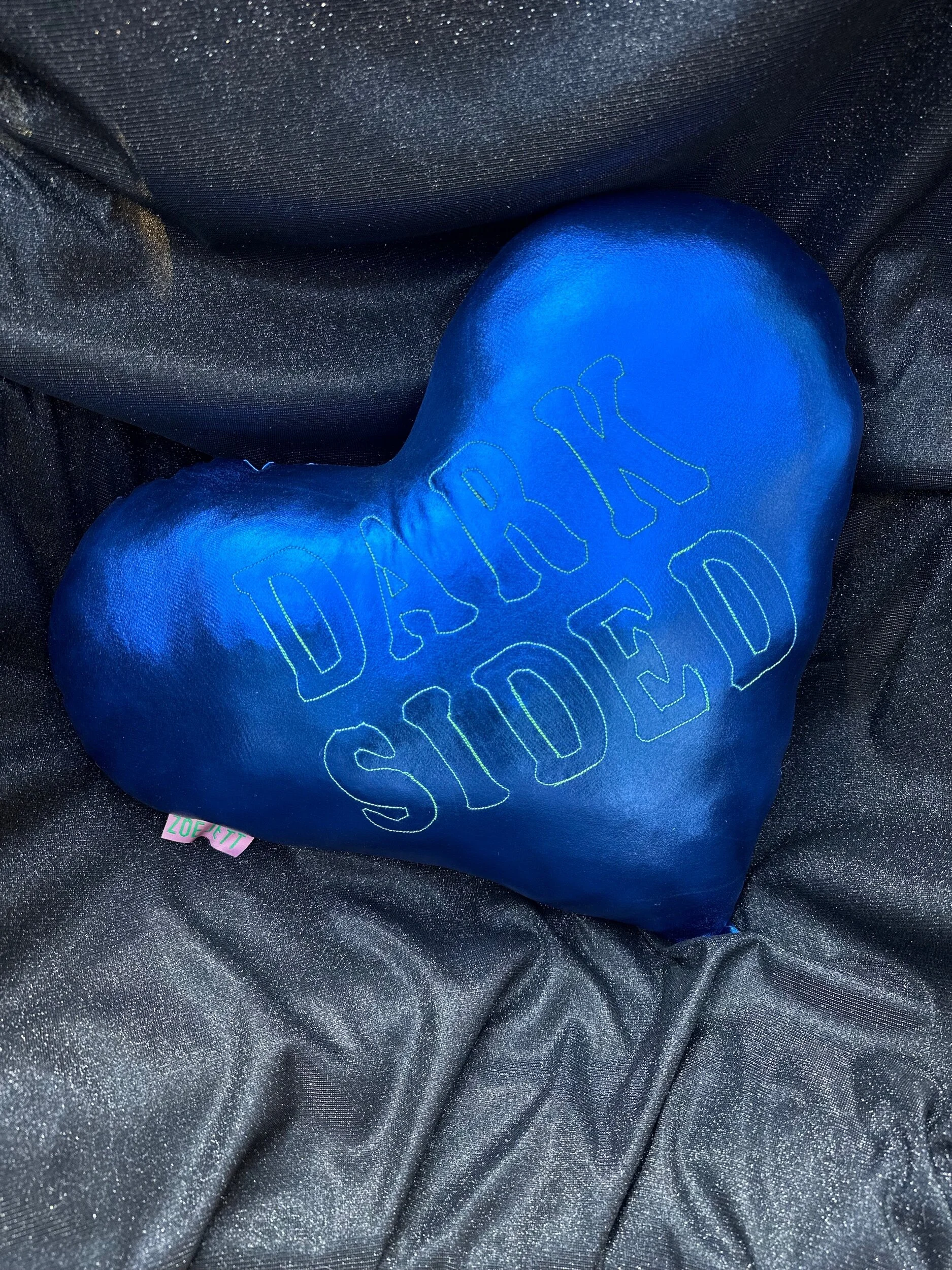 CF81D957-1127-442B-949A-9F4956708301