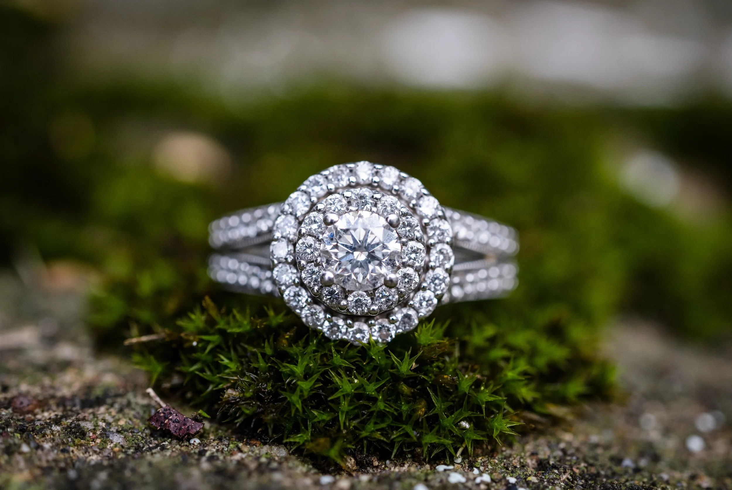 Elzi Camacho Engagement Photo-4.jpg