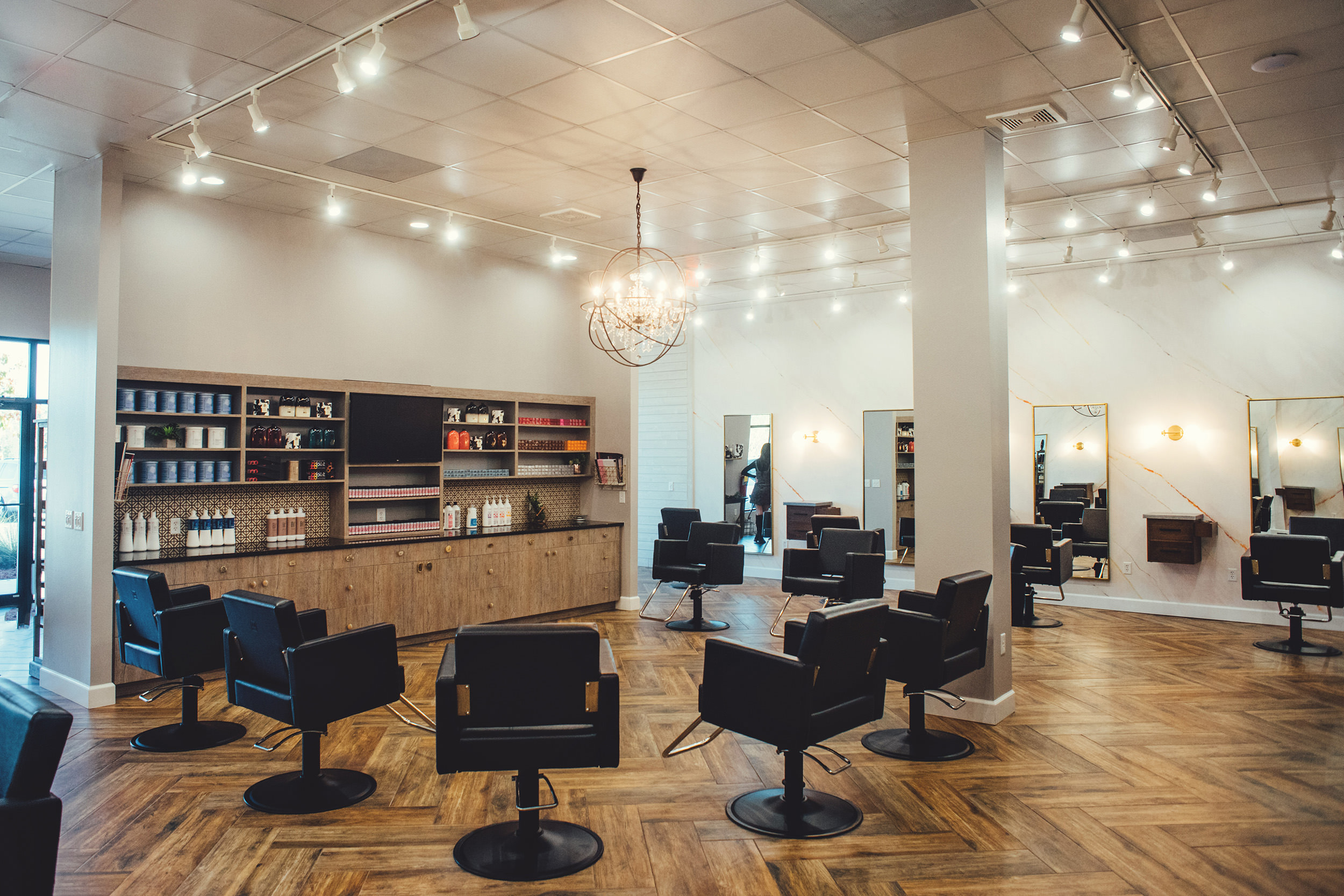 Color & Co. Beauty Salon