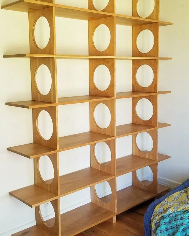 Custom Vinyl  Record Shelving Unit for @rwesleyw. Solid Cherry shelves with veneered Cherry plywood supports. Happy Cinco de Mayo!
#woodworking, #vinylrecordstorage 
#vinyl