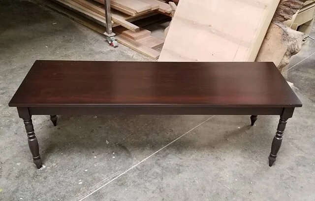 One of the hardest, and most frustrating parts of woodworking , can be staining and finishing. Only took me about five attempts to get the finish on this solid Maple bench right. Practice makes perfect!
#woodworking
#covidbuilds