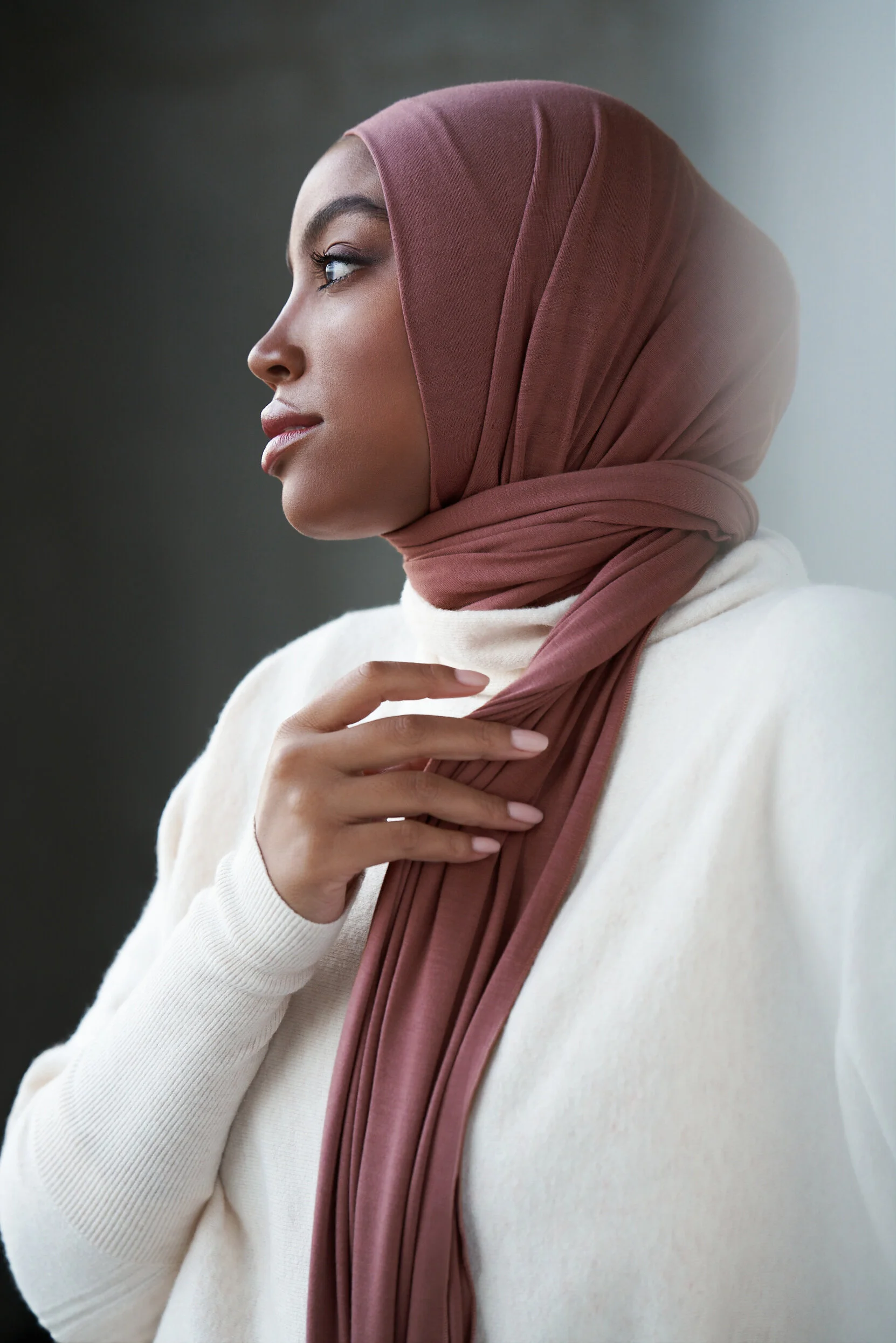 2 - Wisteria WRP-PK-J-60_3768-HauteHijab-moon_and_river-retouching.jpg