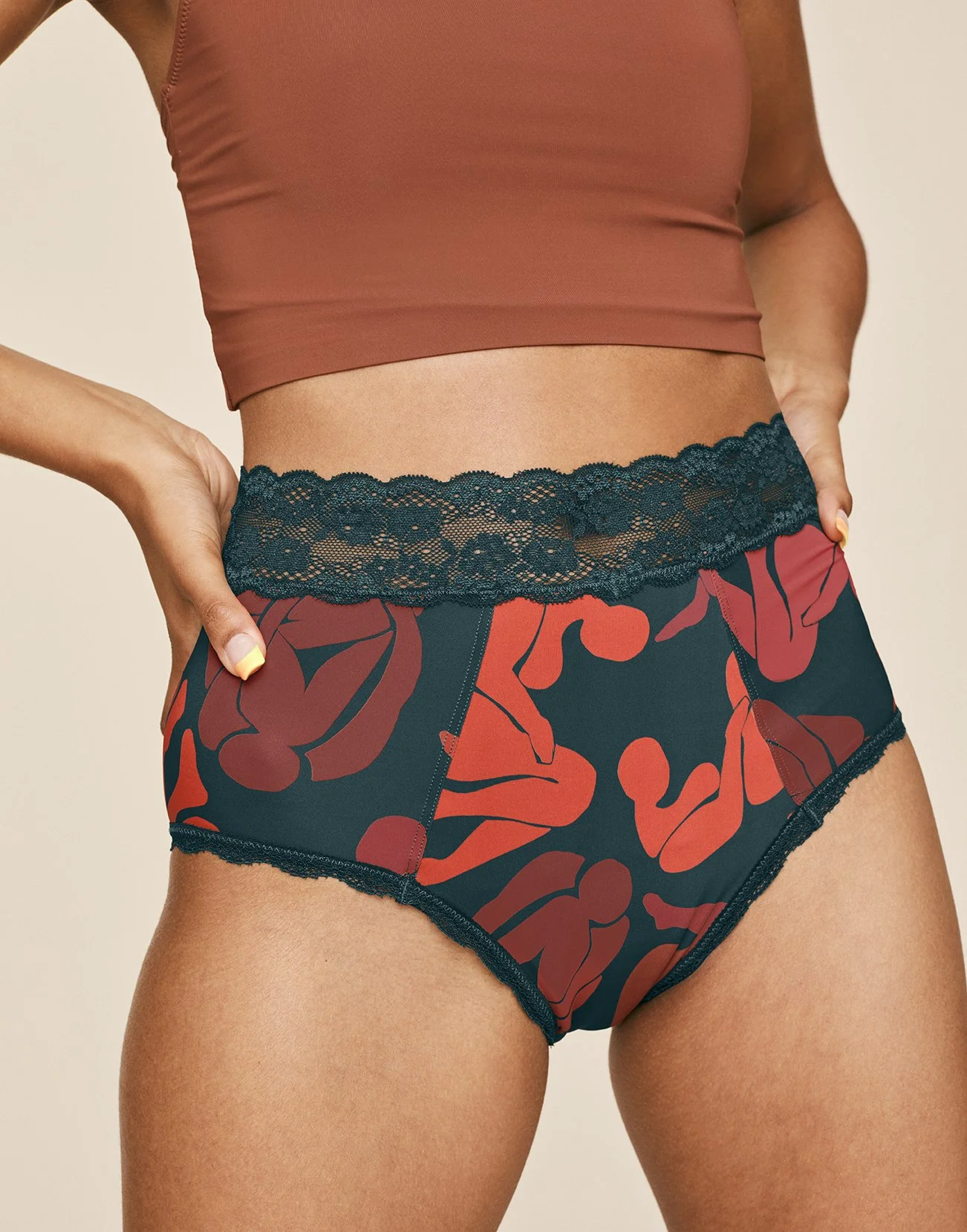 J_FA21_Aug_Prod_Amelia-High-Waisted-Novelty-Green_PCT093355_034 copy.jpg