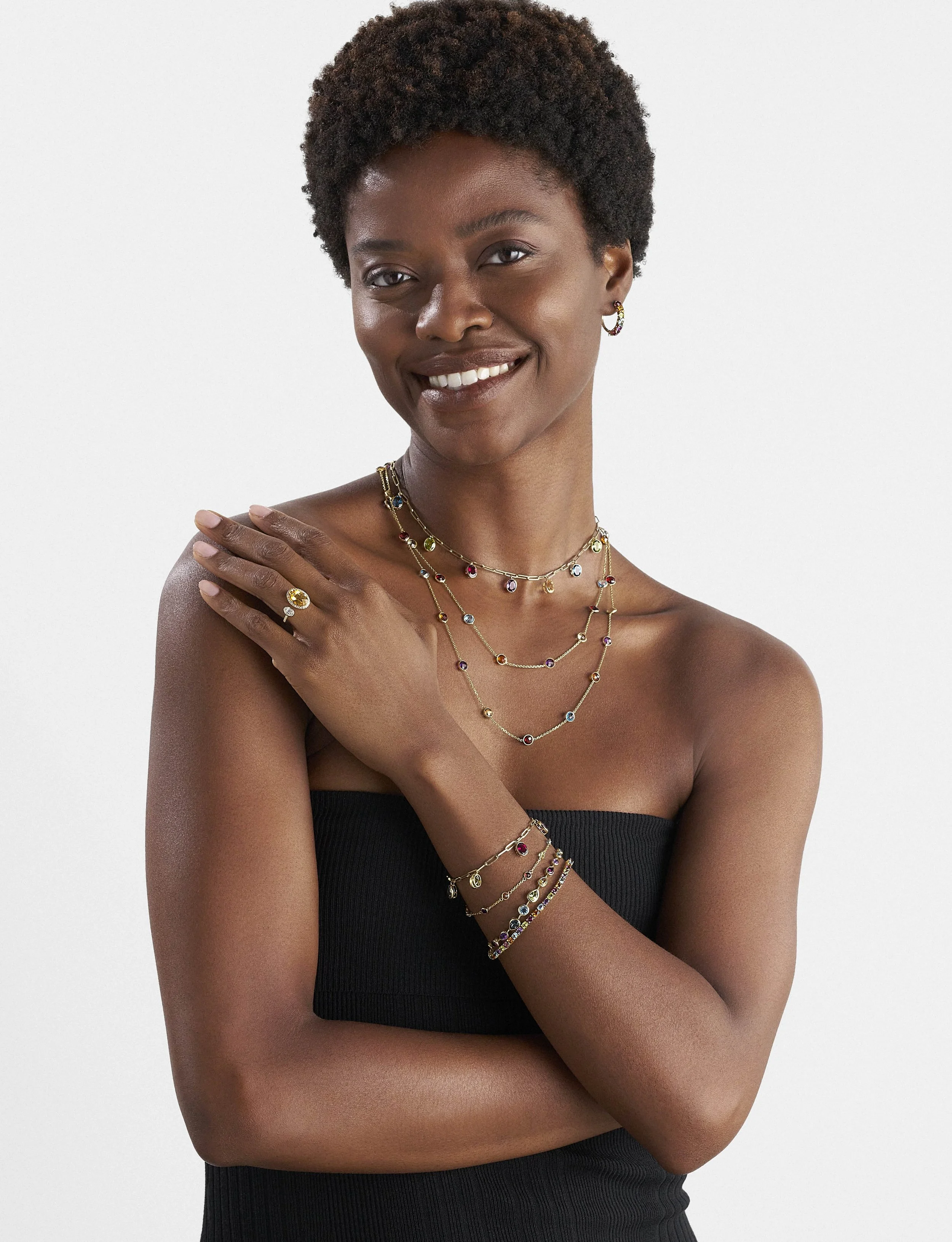 S5_Mosaic_594-FINAL NEW BG copy_jewelry retouching_nyc_2024.jpg