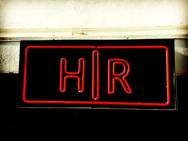 HR