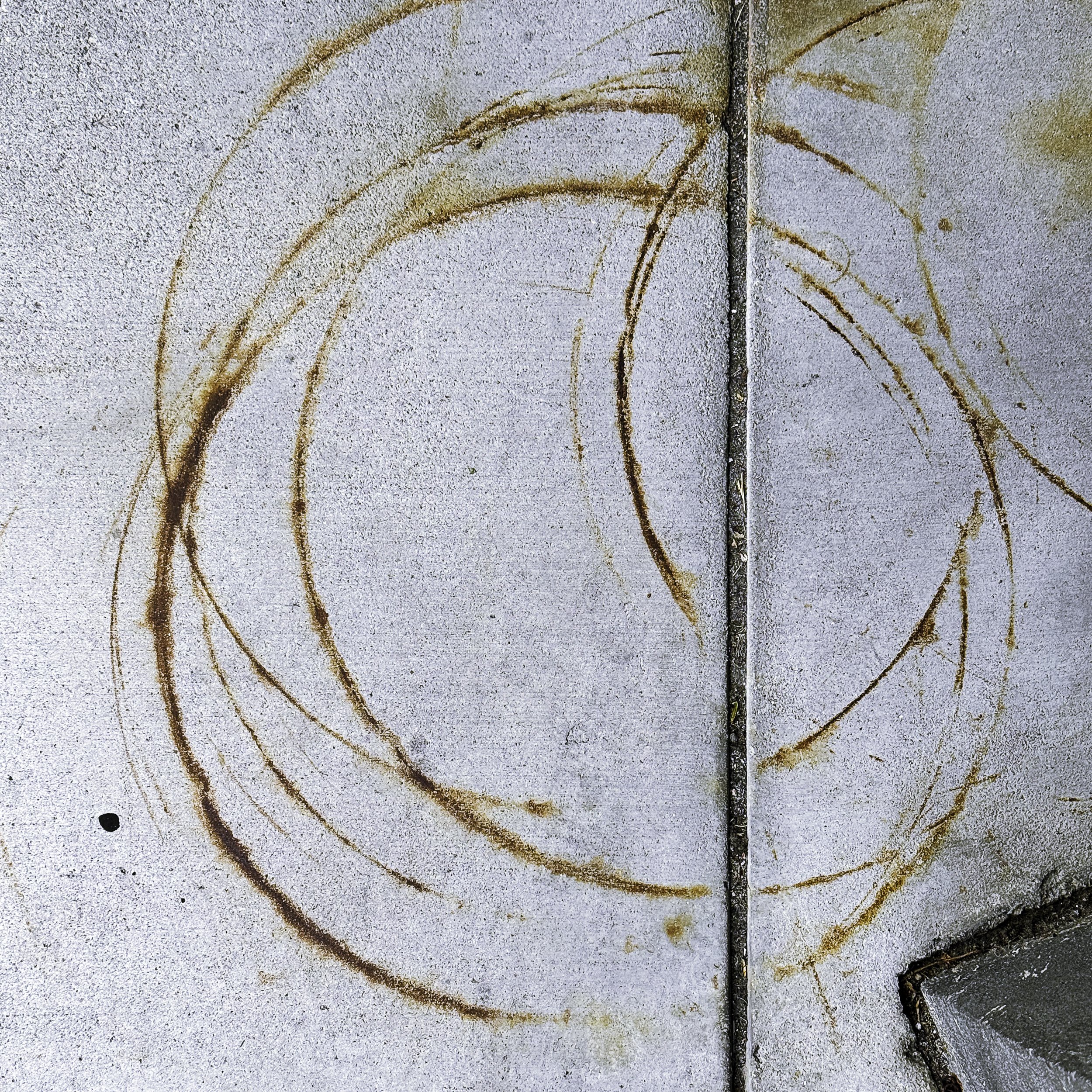 20260722-iPHONE-GESTURES-Oxidation-3865.jpg