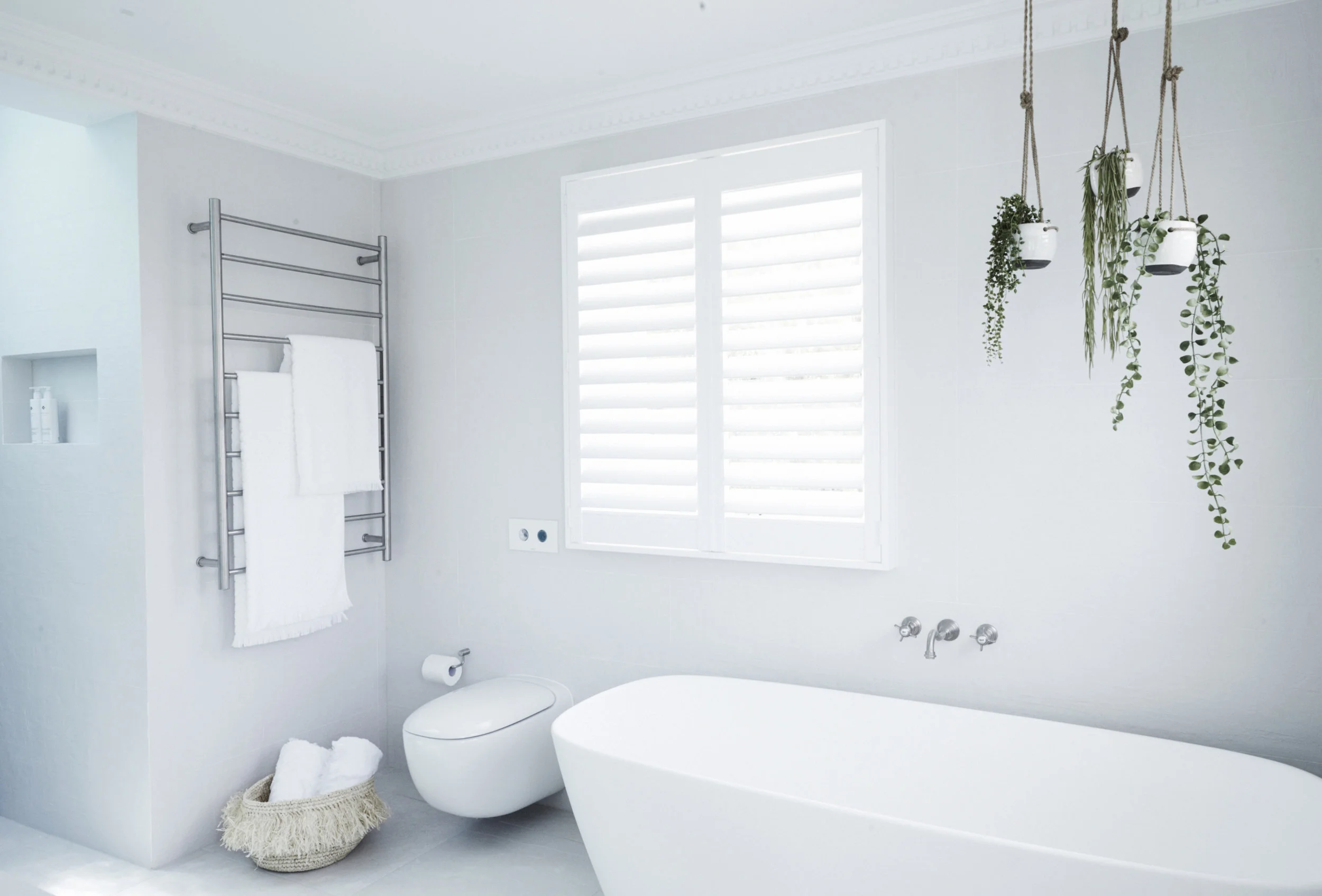 OUR BEST BATHROOM SECRETS