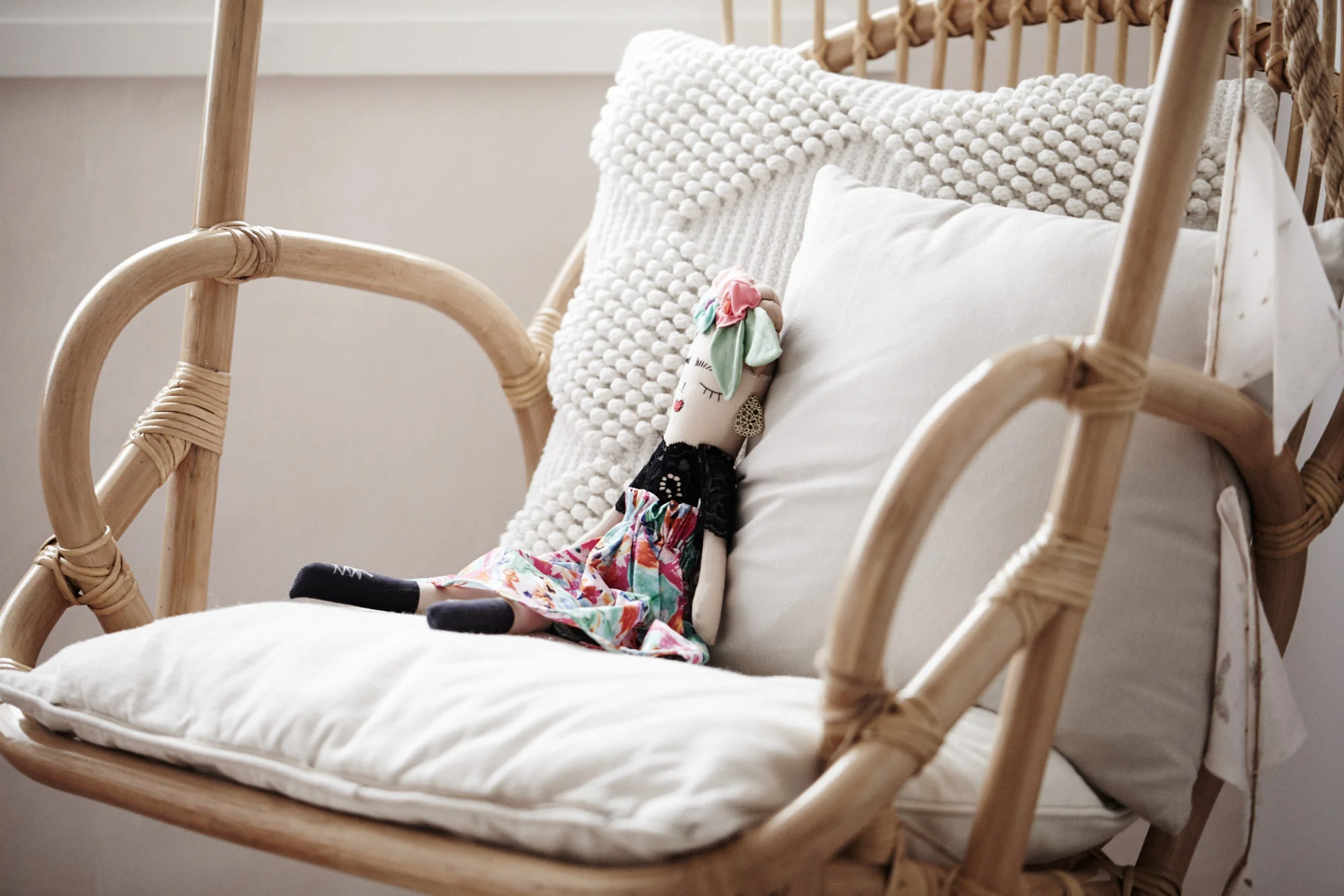 HOW BON CREATED THE PERFECT LITTLE GIRLS ROOM