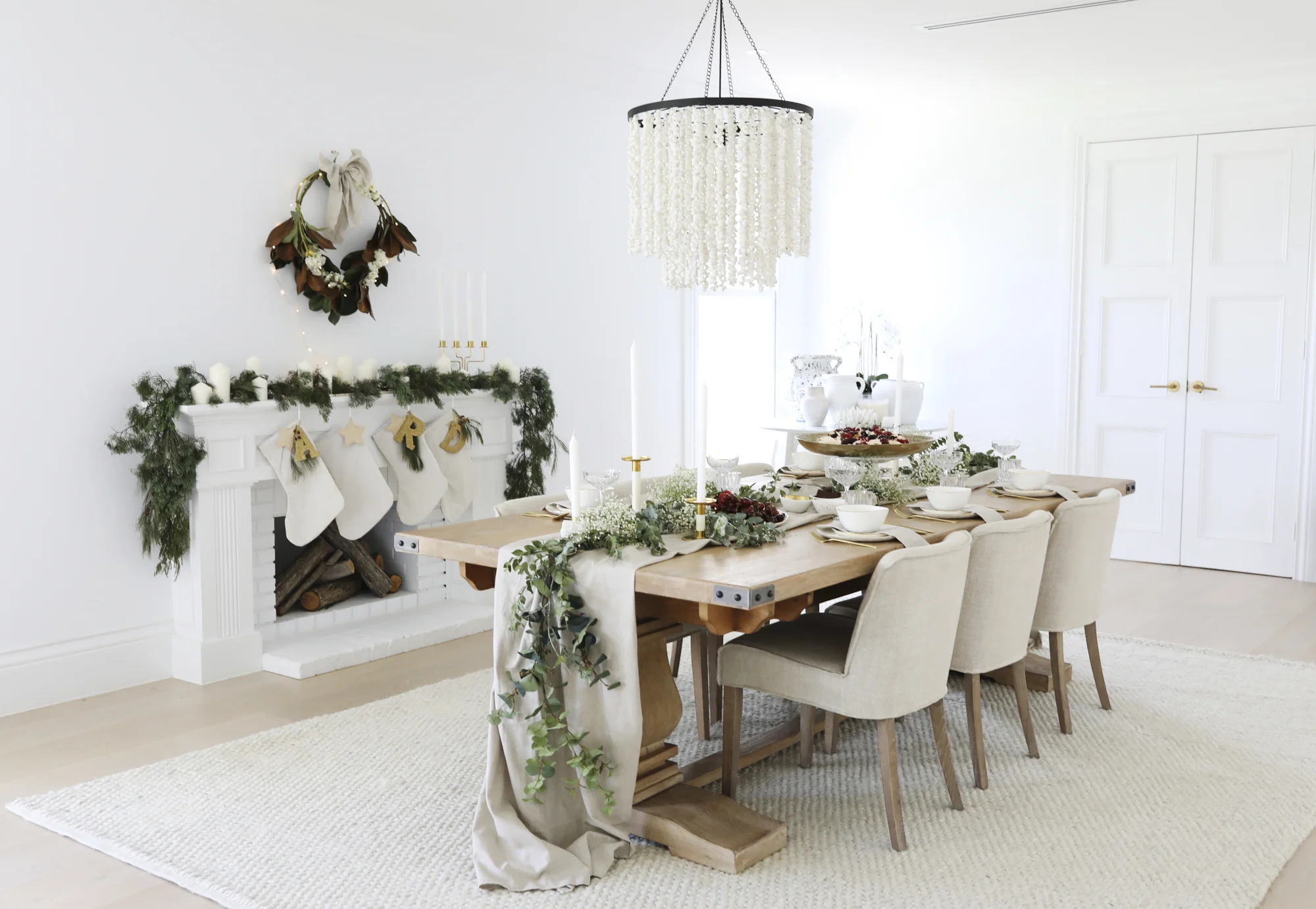 181127_THREEBIRDS_BonsChristmas5101.jpg