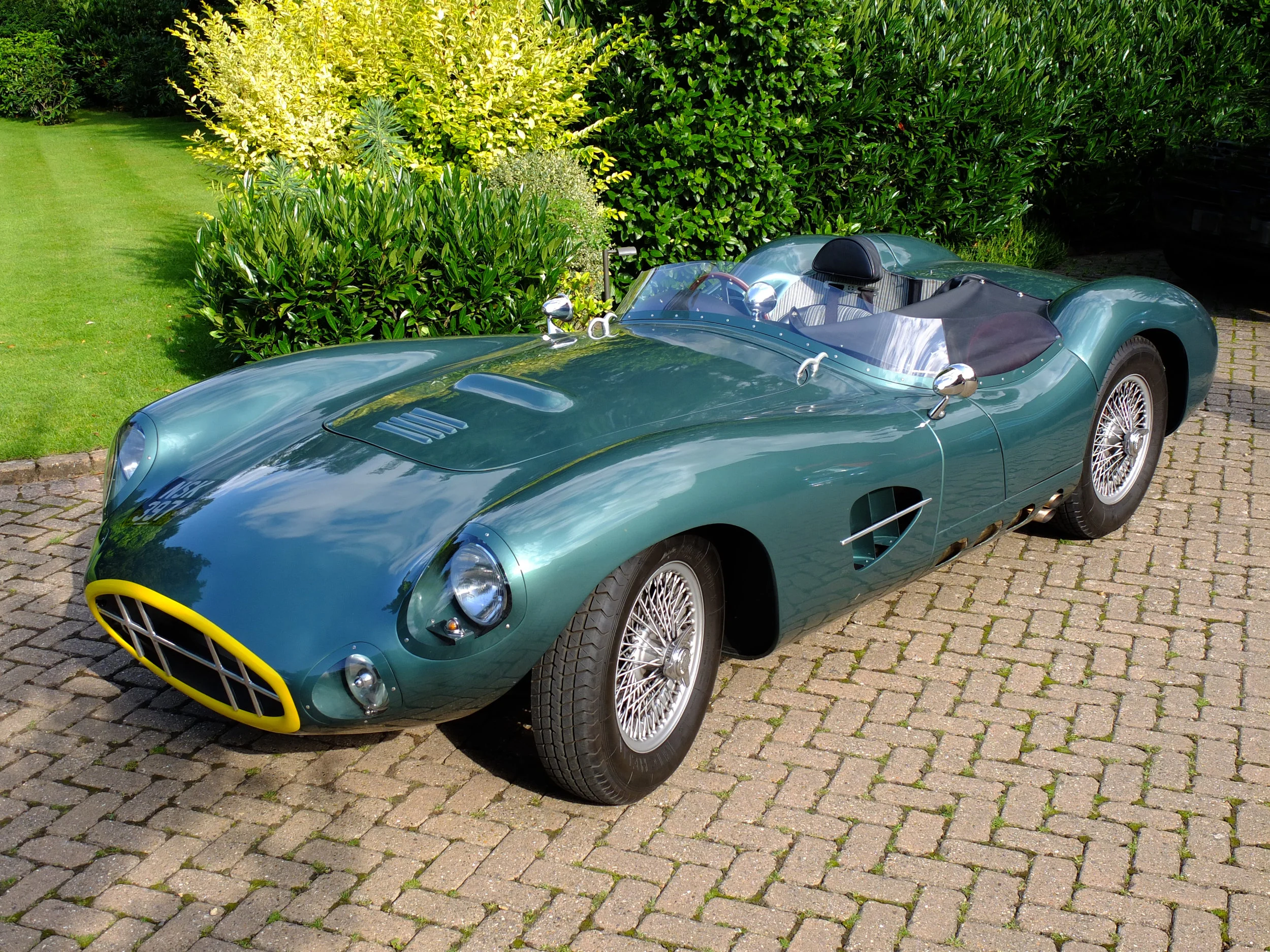 Aston Martin DBR1.jpg