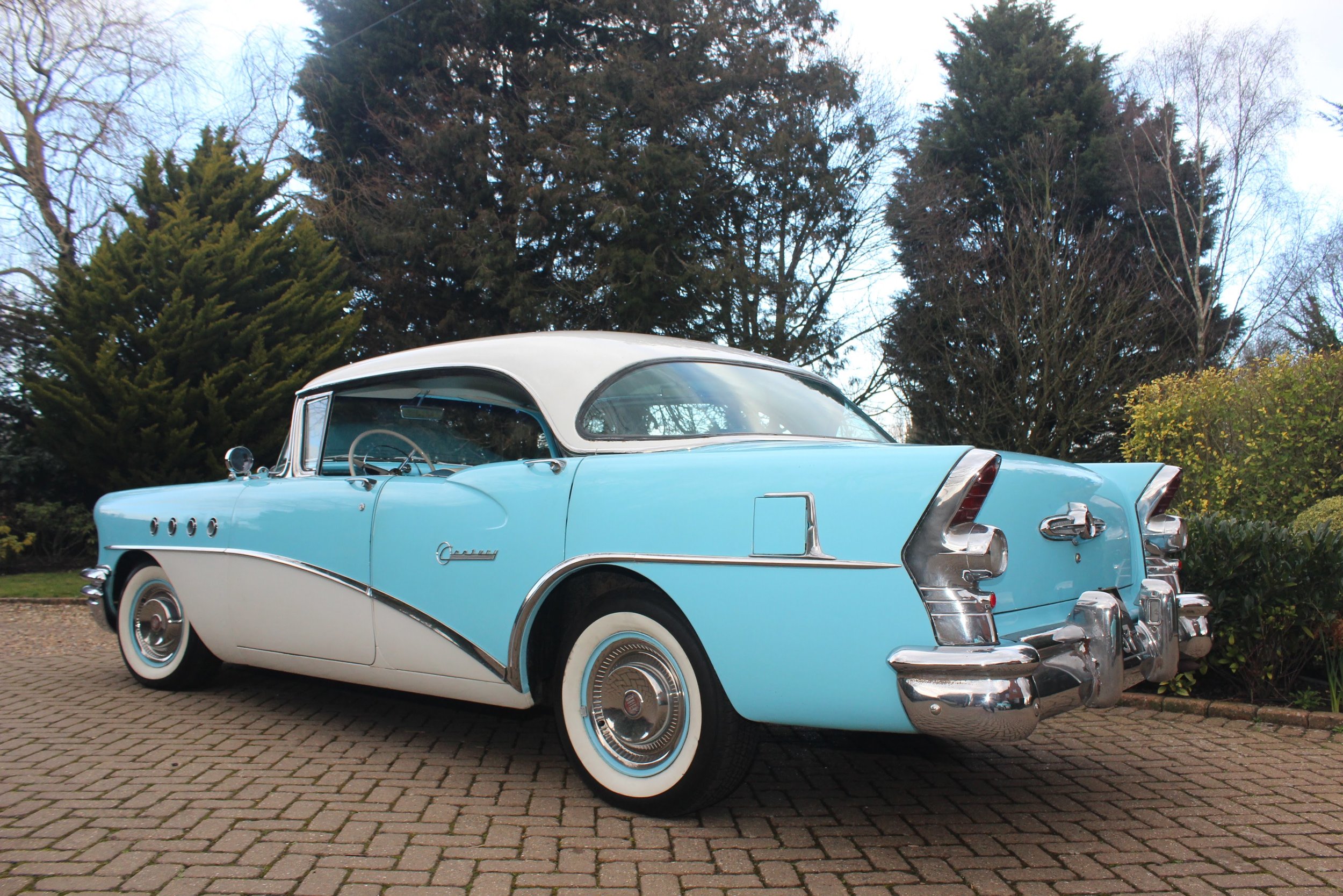 Classic-Car-Hire-Buick-1955-Century-prom-car.jpg