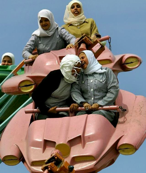Sisterhood. Palestine. Anja Niedringhaus.