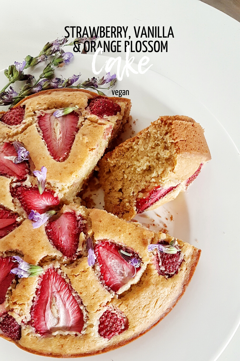 Vanilla &amp; Orange Blossom Cake with Seasonal Fruit