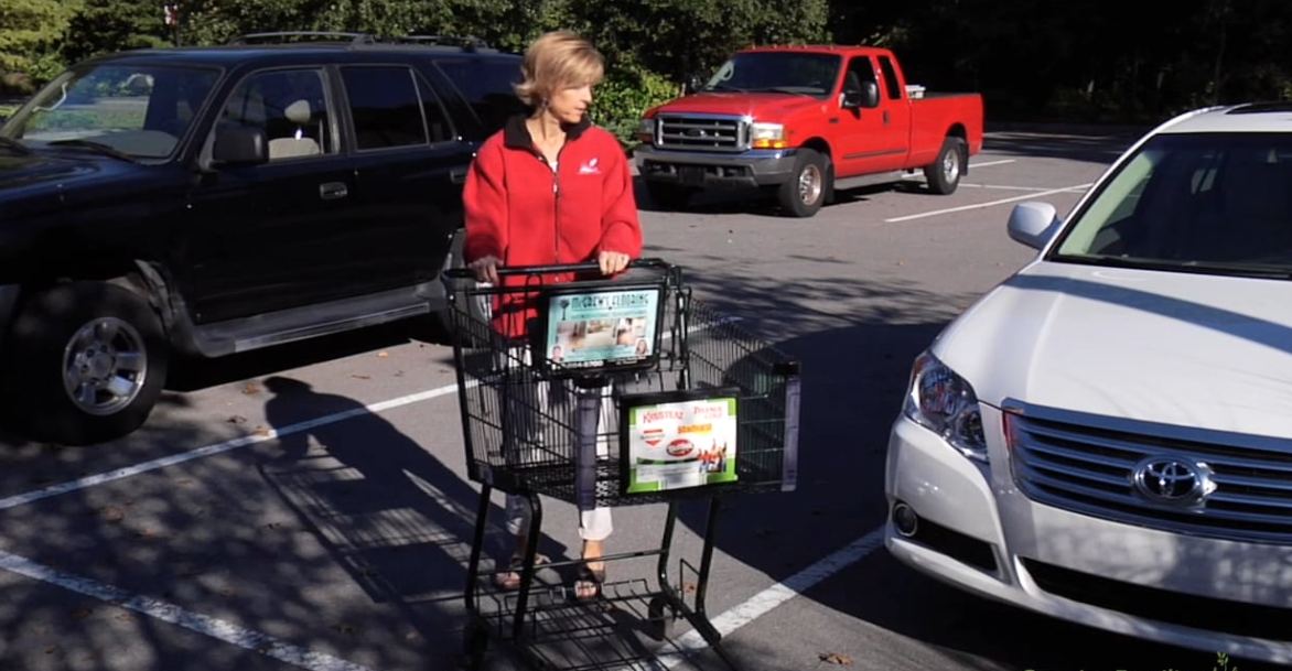 Paying Kindness Forward with a Shopping Cart (LSV10-05S)