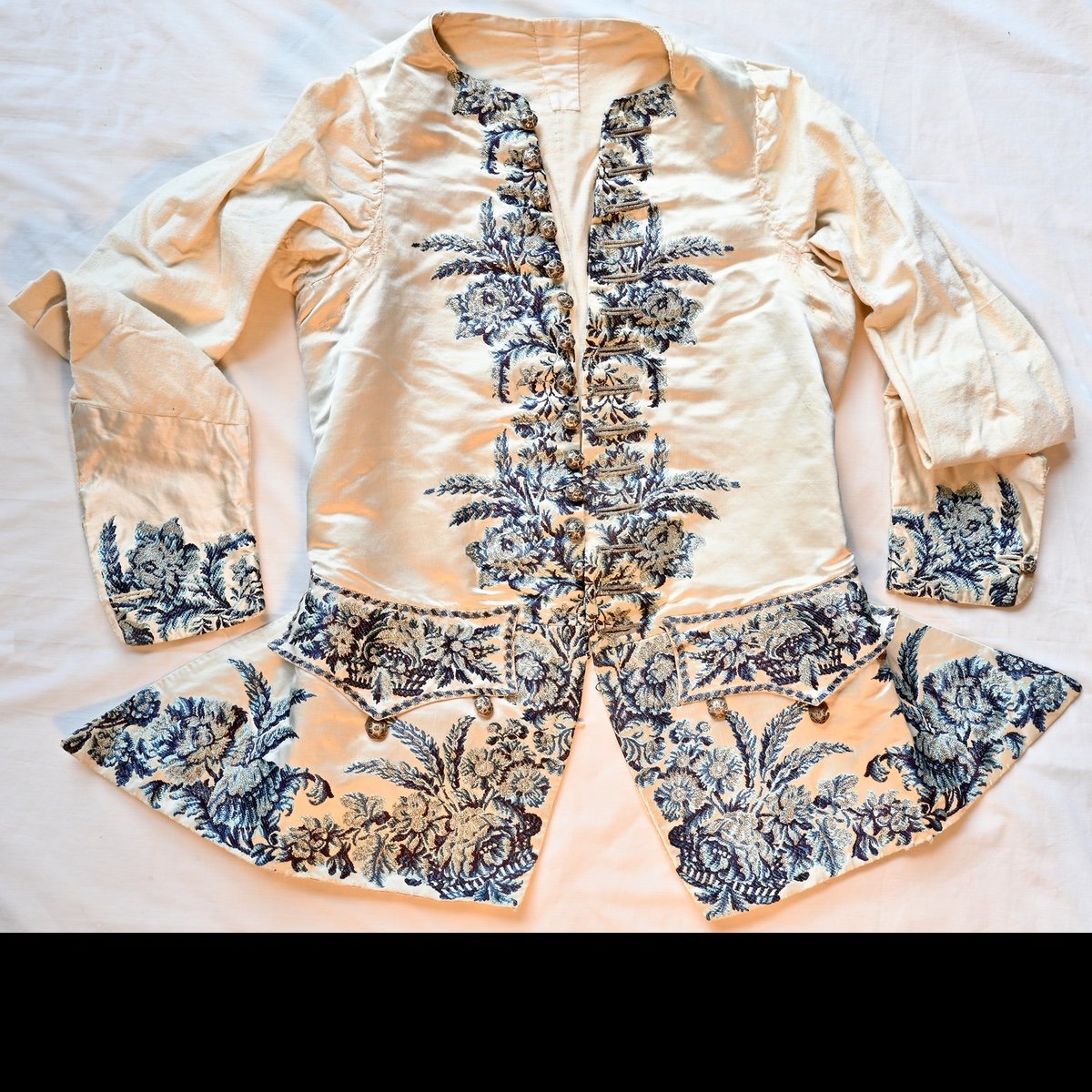 1740–50 cream satin sleeved waistcoat