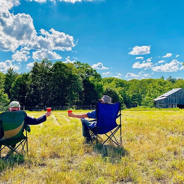 ☀️ IMPORTANT REMINDER ☀️ Our beer field is open for your enjoyment! OUR ORDERING SYSTEM IS ENTIRELY ONLINE at blastybough.com, so please put your order in there, and we will bring your beer out to you. Please maintain an appropriate social distance w