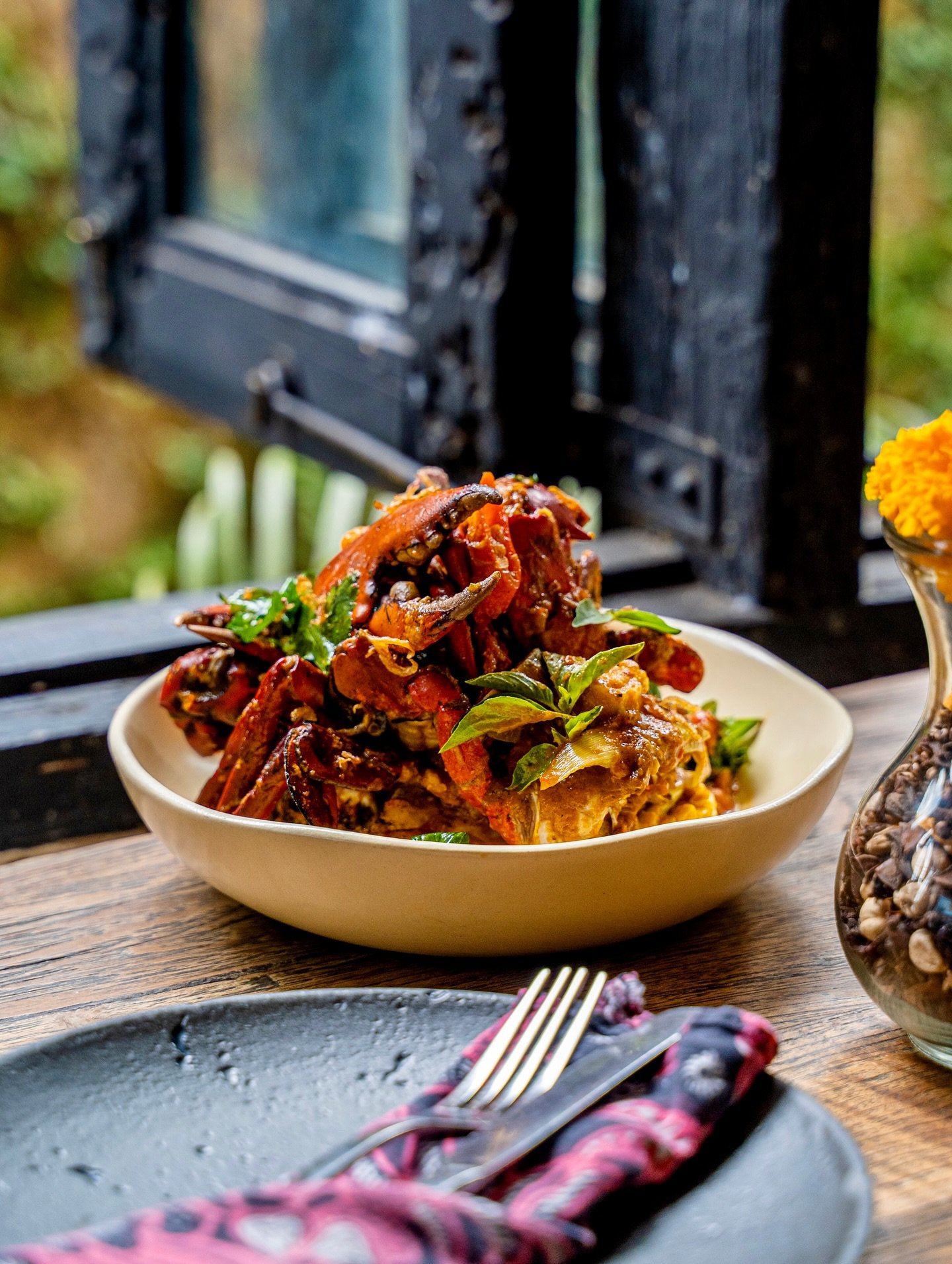 Served fresh, seasoned right, devoured with delight. Ready to dig in? So are we.

&mdash;
𝐨𝐩𝐞𝐧 𝐝𝐚𝐢𝐥𝐲 𝟏𝟮 𝗽𝐦 𝐭𝐨 𝟏𝟎 𝐩𝐦

𝗥𝗘𝗦𝗘𝗥𝗩𝗔𝗧𝗜𝗢𝗡
Online: 𝐰𝐰𝐰.𝐥𝐢𝐚𝐩𝐥𝐢𝐚𝐩.𝐜𝐨𝐦
Call: +𝟲𝟮 𝟯𝟲𝟭 𝟵𝟬𝟴 𝟬𝟴𝟬𝟬
WhatsApp: +𝟲𝟮 ?