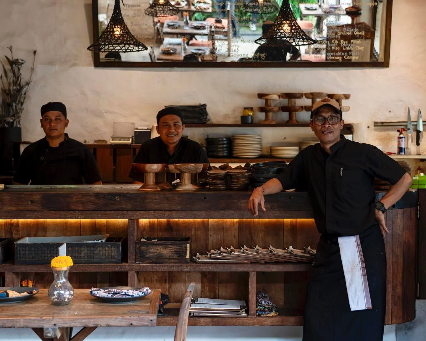 Meet the crew behind the magic&mdash;ready to take you on a full-flavored journey across Indonesia!

&mdash;
𝐨𝐩𝐞𝐧 𝐝𝐚𝐢𝐥𝐲 𝟏𝟮 𝗽𝐦 𝐭𝐨 𝟏𝟎 𝐩𝐦

𝗥𝗘𝗦𝗘𝗥𝗩𝗔𝗧𝗜𝗢𝗡
Online: 𝐰𝐰𝐰.𝐥𝐢𝐚𝐩𝐥𝐢𝐚𝐩.𝐜𝐨𝐦
Call: +𝟲𝟮 𝟯𝟲𝟭 𝟵𝟬𝟴 𝟬𝟴𝟬?
