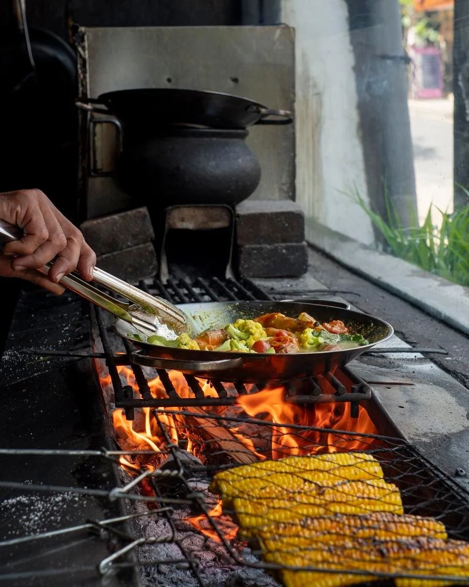 Flame-kissed, spice-packed, and rooted in island stories&mdash;served straight from the live wood fire to your plate.

&mdash;
𝐨𝐩𝐞𝐧 𝐝𝐚𝐢𝐥𝐲 𝟏𝟮 𝗽𝐦 𝐭𝐨 𝟏𝟎 𝐩𝐦

𝗥𝗘𝗦𝗘𝗥𝗩𝗔𝗧𝗜𝗢𝗡
Online: 𝐰𝐰𝐰.𝐥𝐢𝐚𝐩𝐥𝐢𝐚𝐩.𝐜𝐨𝐦
Call: +𝟲𝟮 𝟯?