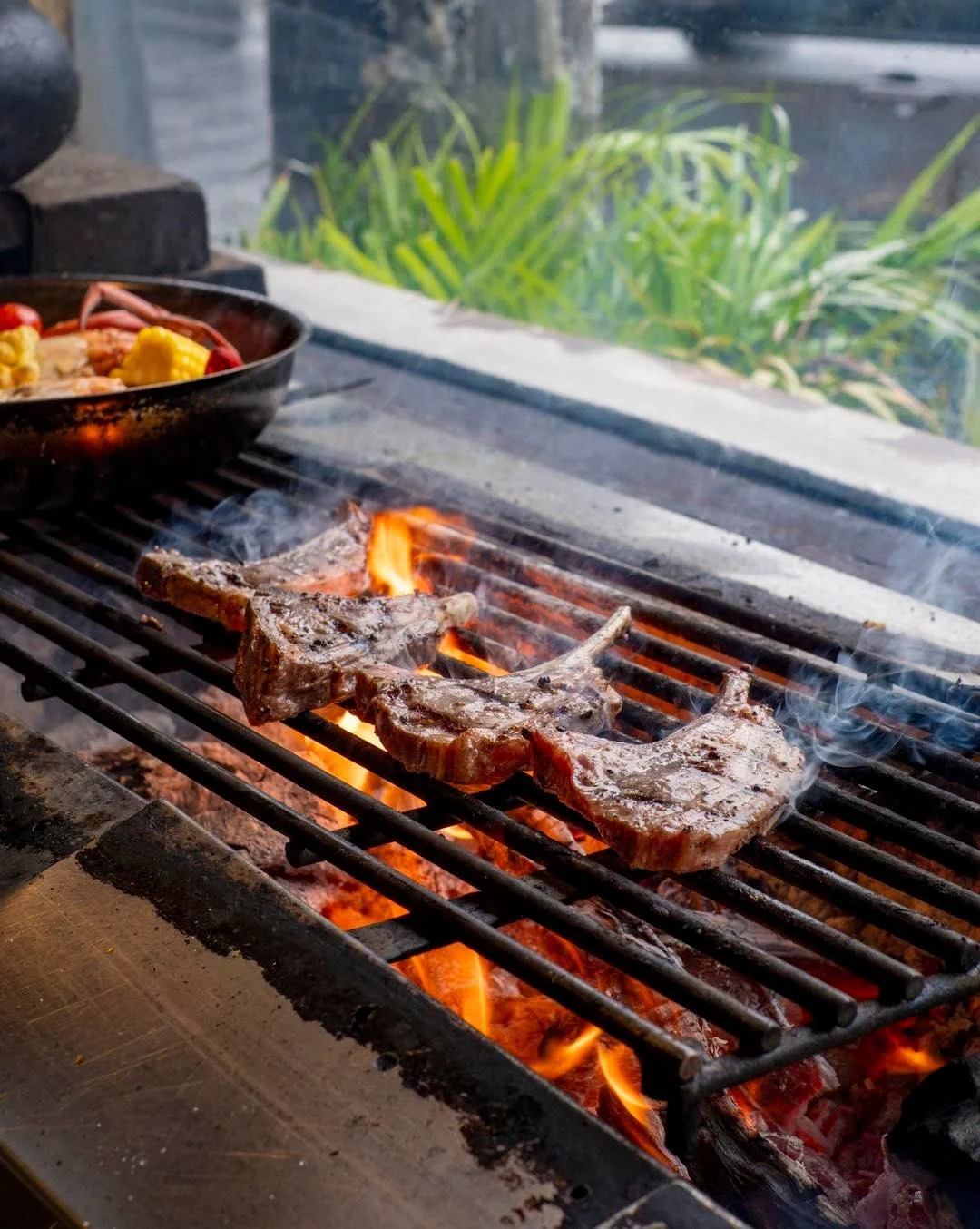 Good things take time &mdash; great things get grilled. Ready for your bite?

&mdash;
𝐨𝐩𝐞𝐧 𝐝𝐚𝐢𝐥𝐲 𝟏𝟮 𝗽𝐦 𝐭𝐨 𝟏𝟎 𝐩𝐦

𝗥𝗘𝗦𝗘𝗥𝗩𝗔𝗧𝗜𝗢𝗡
Online: 𝐰𝐰𝐰.𝐥𝐢𝐚𝐩𝐥𝐢𝐚𝐩.𝐜𝐨𝐦
Call: +𝟲𝟮 𝟯𝟲𝟭 𝟵𝟬𝟴 𝟬𝟴𝟬𝟬
WhatsApp: +𝟔𝟐 𝟖𝟏?