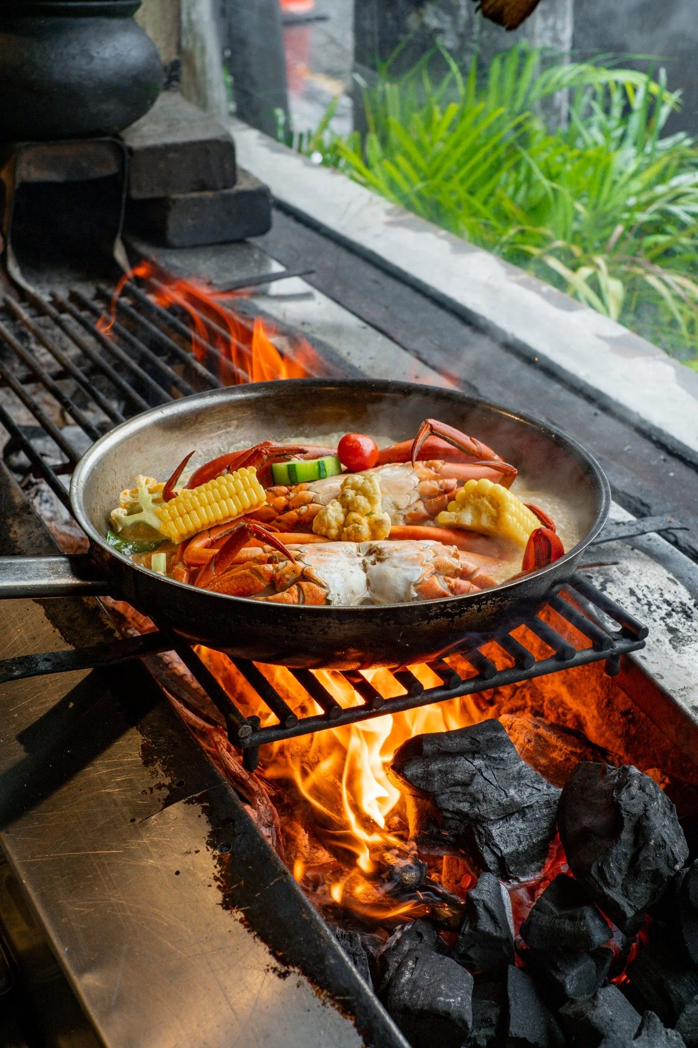 Fire, flavor, and a whole lot of feast in one pan. This is what happens when we let the flames do the talking. Slide in &mdash; your flavor trip starts now.

&mdash;
𝐨𝐩𝐞𝐧 𝐝𝐚𝐢𝐥𝐲 𝟏𝟮 𝗽𝐦 𝐭𝐨 𝟏𝟎 𝐩𝐦

𝗥𝗘𝗦𝗘𝗥𝗩𝗔𝗧𝗜𝗢𝗡
Online: 𝐰𝐰𝐰.