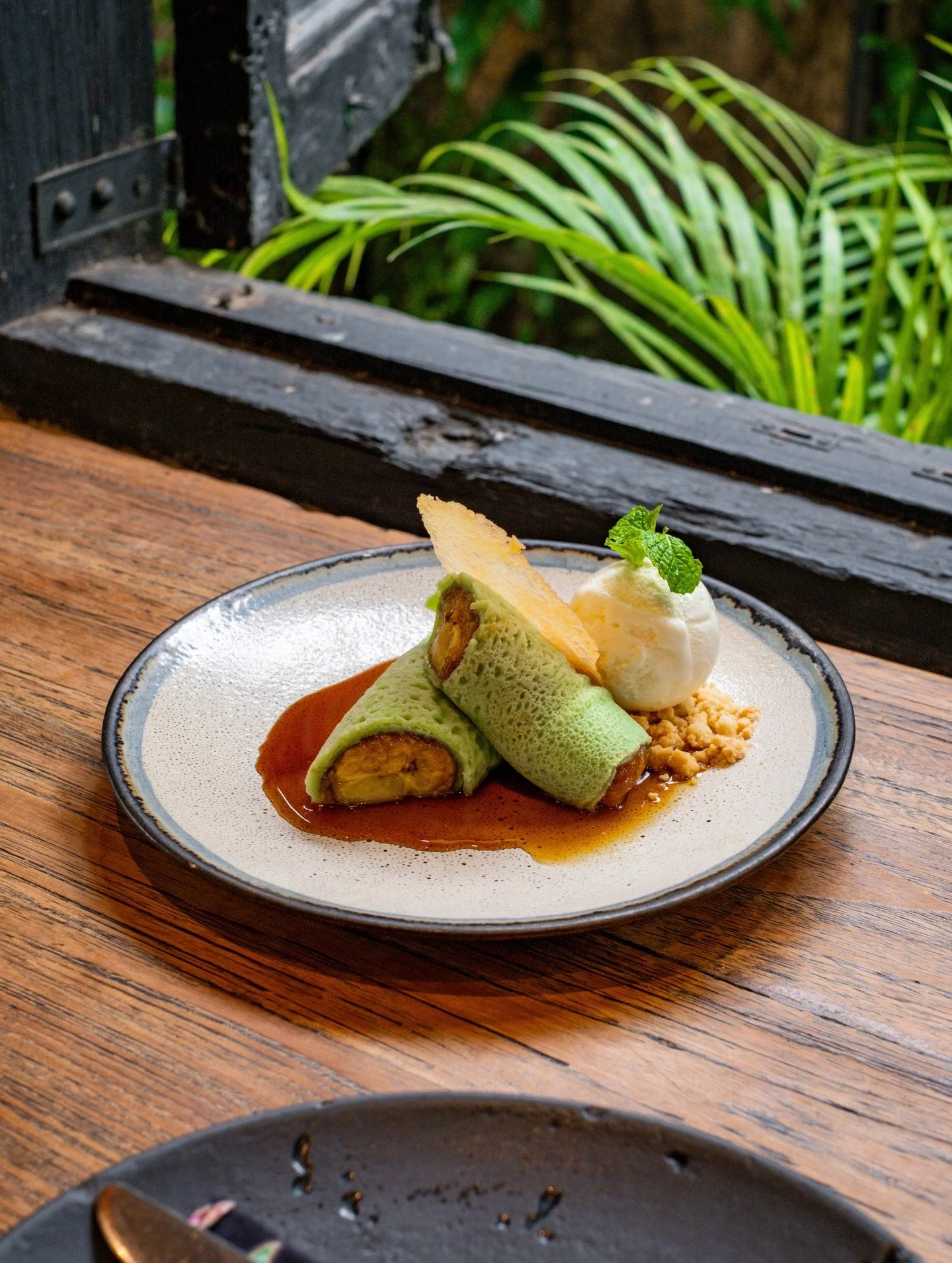 Sweet cravings activated. Banana, pandan, caramel, and ice cream &mdash; all hitting at once. Catch this treat at the best Indonesia grill restaurant in Ubud. Pull up for the good stuff.

&mdash;
𝐨𝐩𝐞𝐧 𝐝𝐚𝐢𝐥𝐲 𝟏𝟮 𝗽𝐦 𝐭𝐨 𝟏𝟎 𝐩𝐦

𝗥𝗘𝗦𝗘
