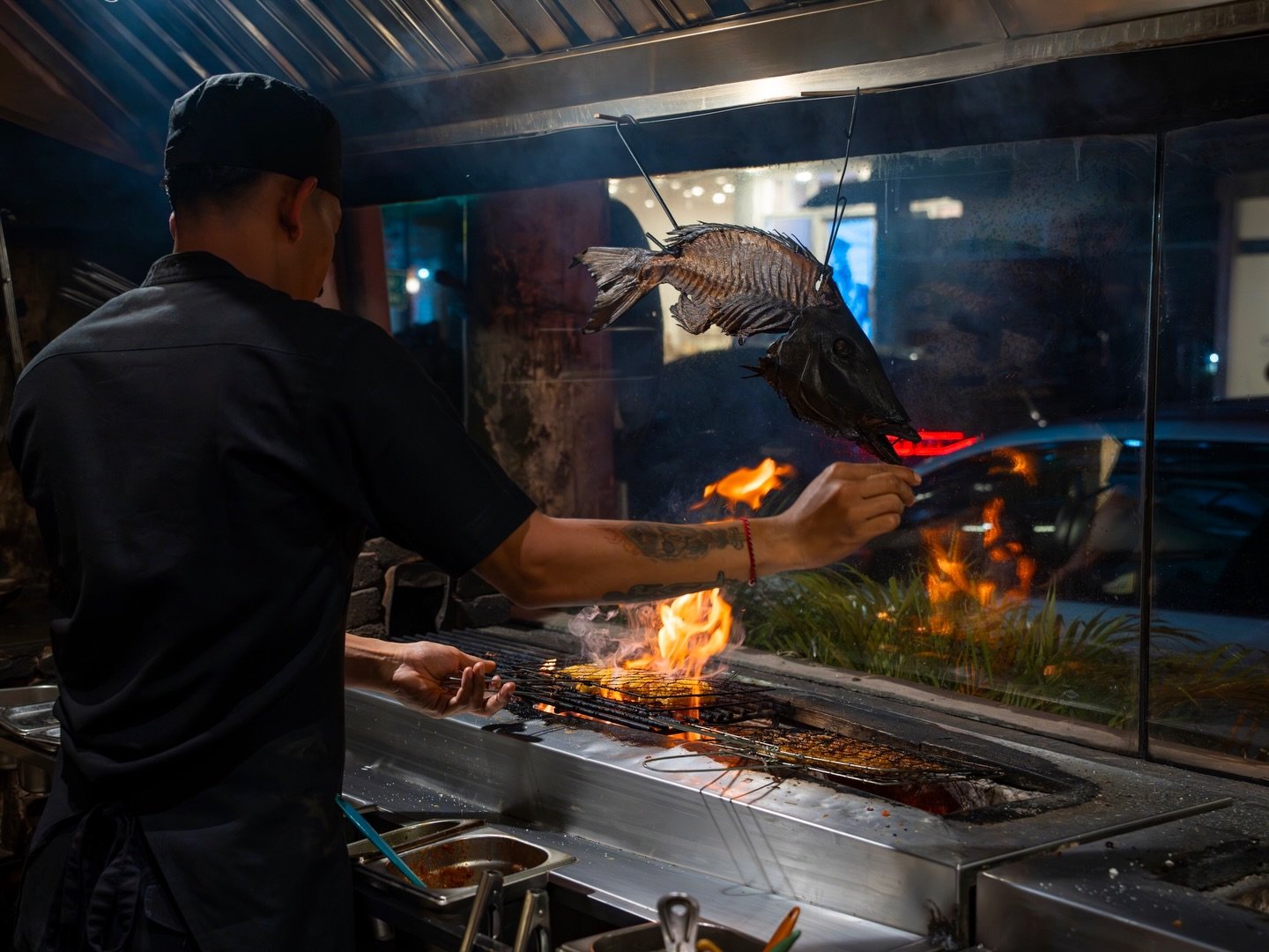 Fire&rsquo;s on, flavor&rsquo;s louder. Bring your appetite, we&rsquo;ve got you

&mdash;
𝐨𝐩𝐞𝐧 𝐝𝐚𝐢𝐥𝐲 𝟏𝟮 𝗽𝐦 𝐭𝐨 𝟏𝟎 𝐩𝐦

𝗥𝗘𝗦𝗘𝗥𝗩𝗔𝗧𝗜𝗢𝗡
Online: 𝐰𝐰𝐰.𝐥𝐢𝐚𝐩𝐥𝐢𝐚𝐩.𝐜𝐨𝐦
Call: +𝟲𝟮 𝟯𝟲𝟭 𝟵𝟬𝟴 𝟬𝟴𝟬𝟬
WhatsApp: +𝟔𝟐 ?