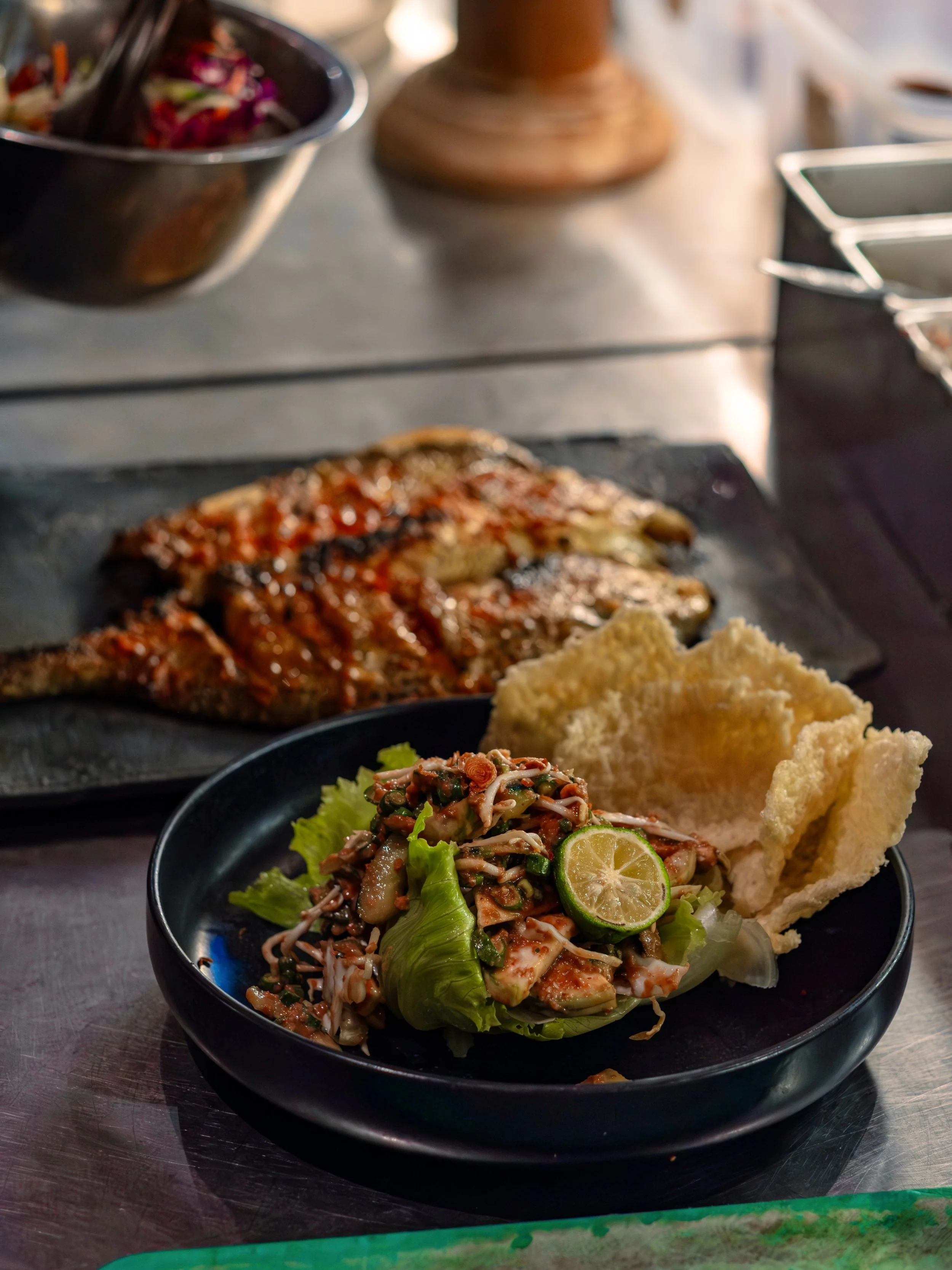 Every plate tells a story of spice, smoke and tradition. Pull up a seat and let the feast unfold

&mdash;
𝐨𝐩𝐞𝐧 𝐝𝐚𝐢𝐥𝐲 𝟏𝟮 𝗽𝐦 𝐭𝐨 𝟏𝟎 𝐩𝐦

𝗥𝗘𝗦𝗘𝗥𝗩𝗔𝗧𝗜𝗢𝗡
Online: 𝐰𝐰𝐰.𝐥𝐢𝐚𝐩𝐥𝐢𝐚𝐩.𝐜𝐨𝐦
Call: +𝟲𝟮 𝟯𝟲𝟭 𝟵𝟬𝟴 𝟬𝟴𝟬𝟬
W
