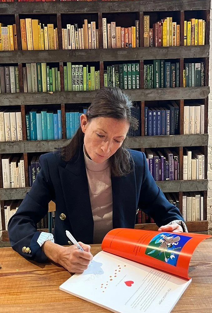 MTW bksigning2.jpg