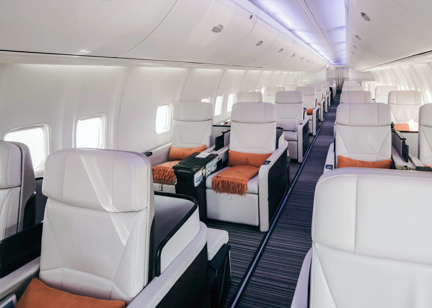 Four Seasons Private Jet — Norbert Hartyanyi