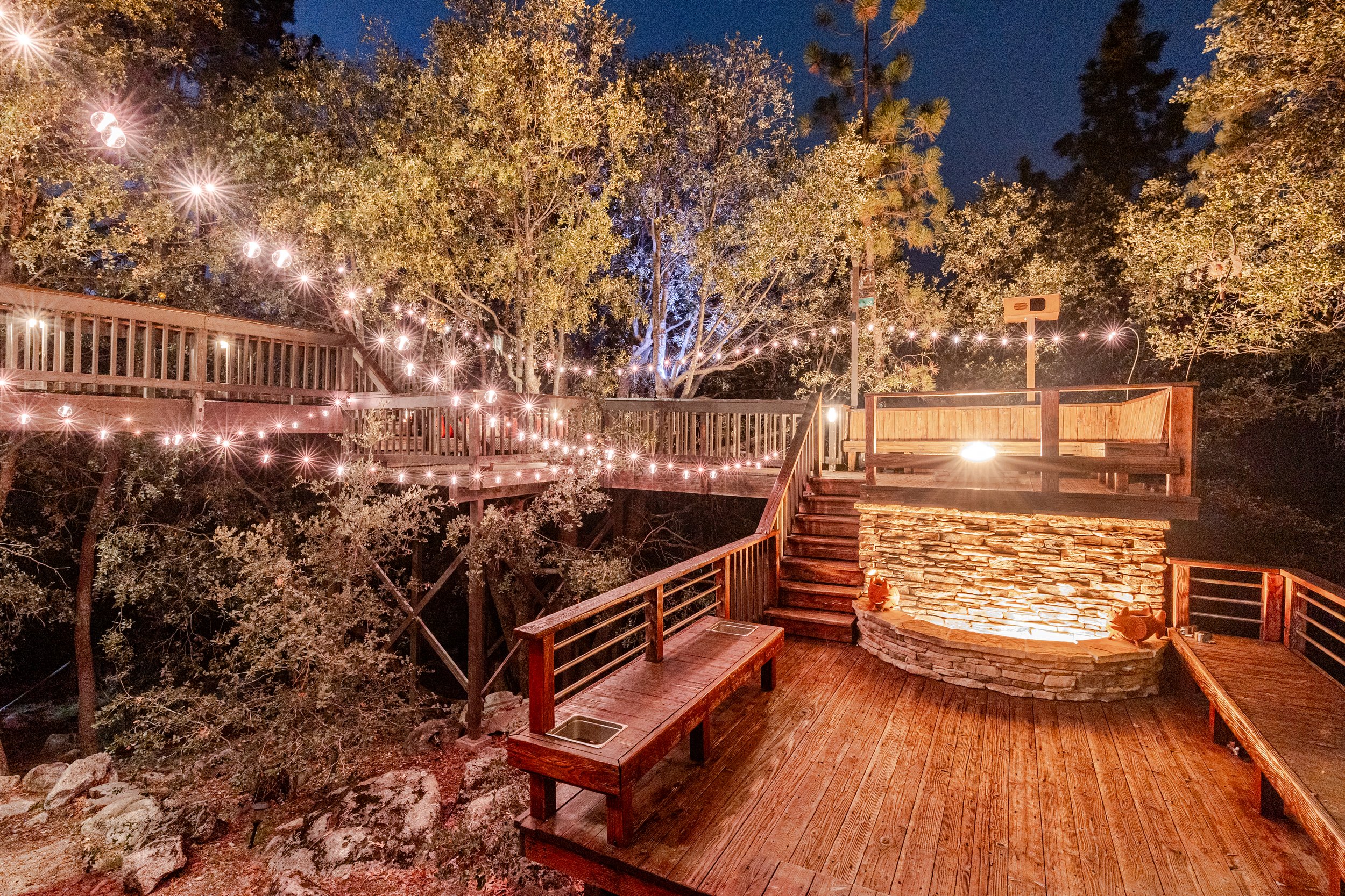 NEW 2025 NIGHT BACK DECK AND FIREPITS PHOTOS.jpeg