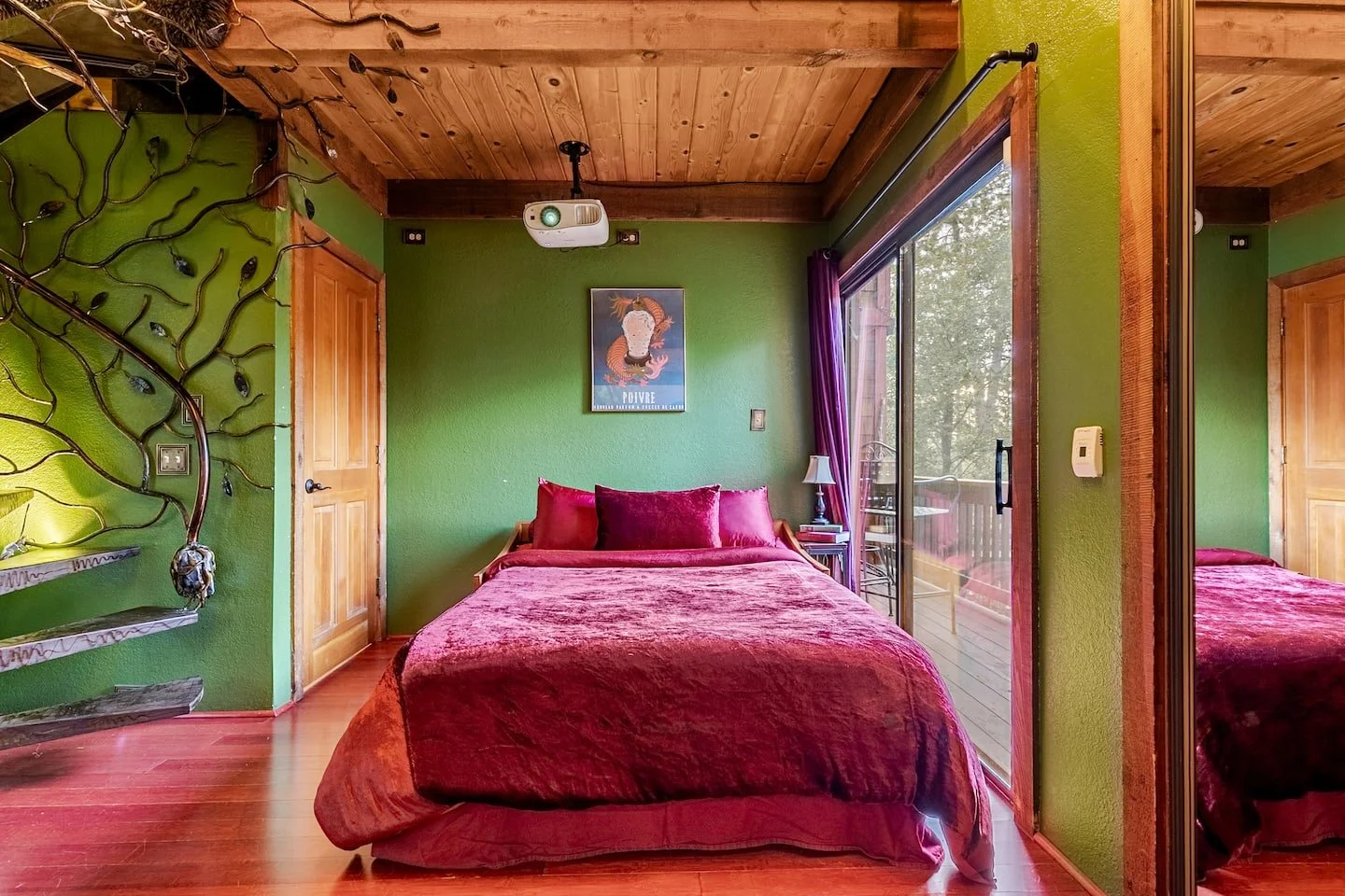 faerie-house-idyllwild-movie-night-themed-bedroom.jpeg