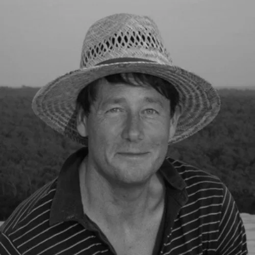 IAN BELCHER - WRITER / CONTENT CREATOR