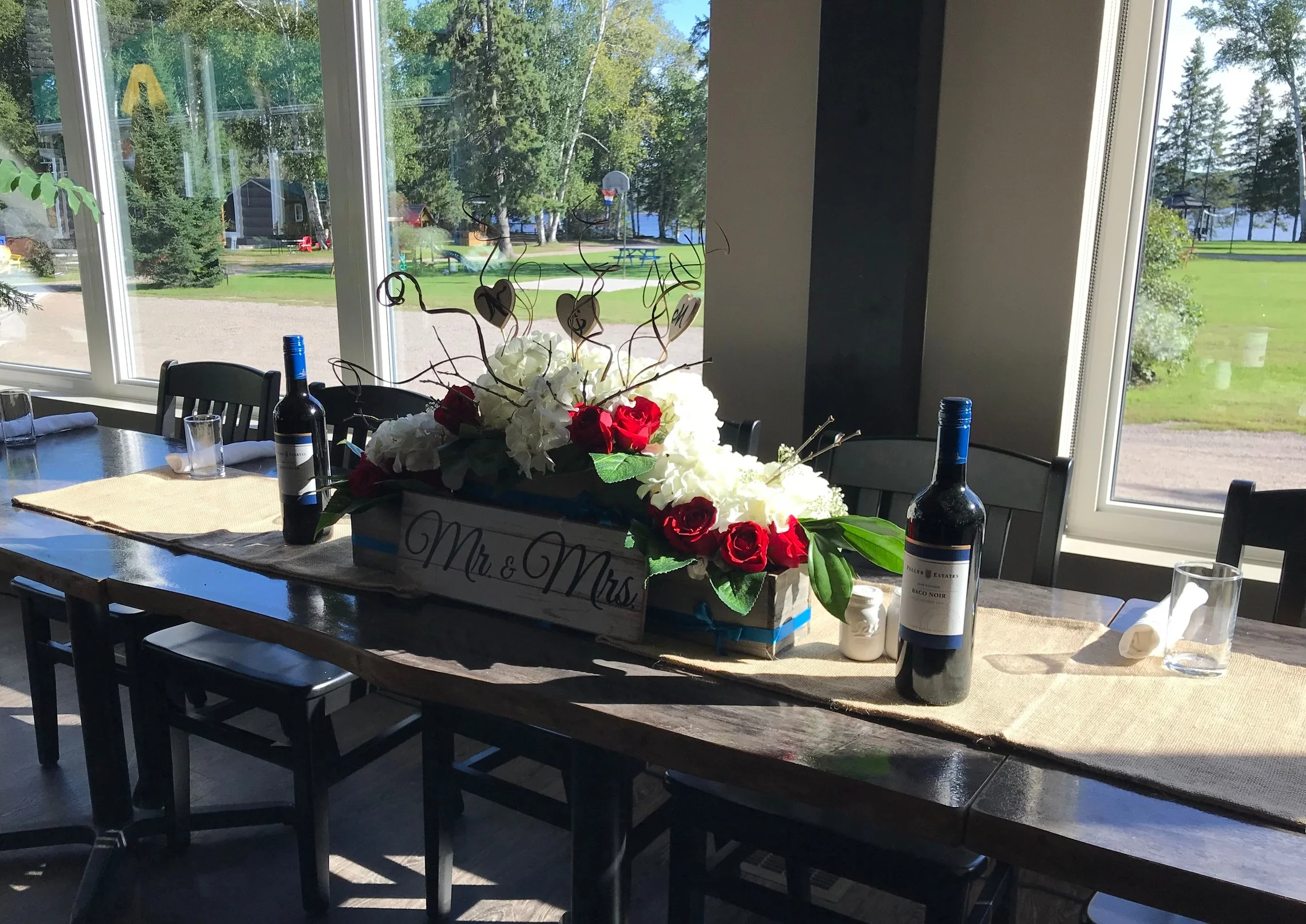 Wedding at Edgewater Park Lodge, Sand Lake