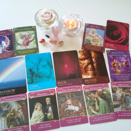 Magical Messages from the fairies og Romance Angels begge af Doreen Virtue + The Secret Language of color af Inna Segal