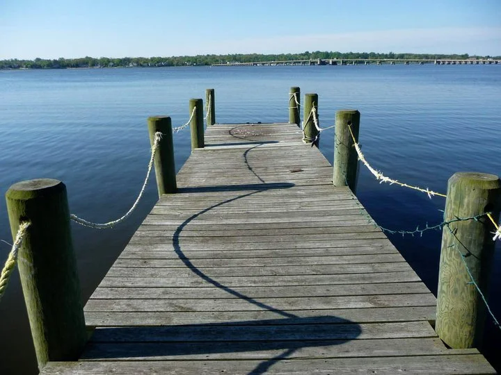 Dock.jpg