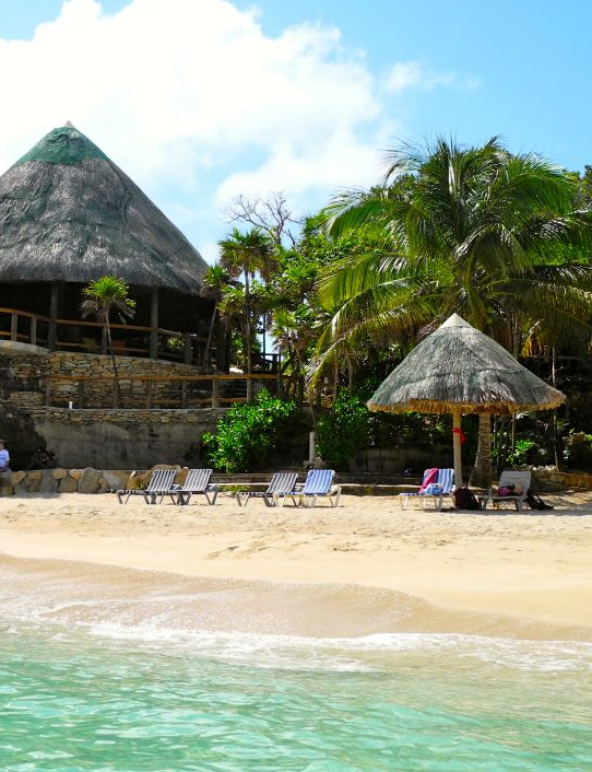 Yoga Seaside at our Roatan Retreat