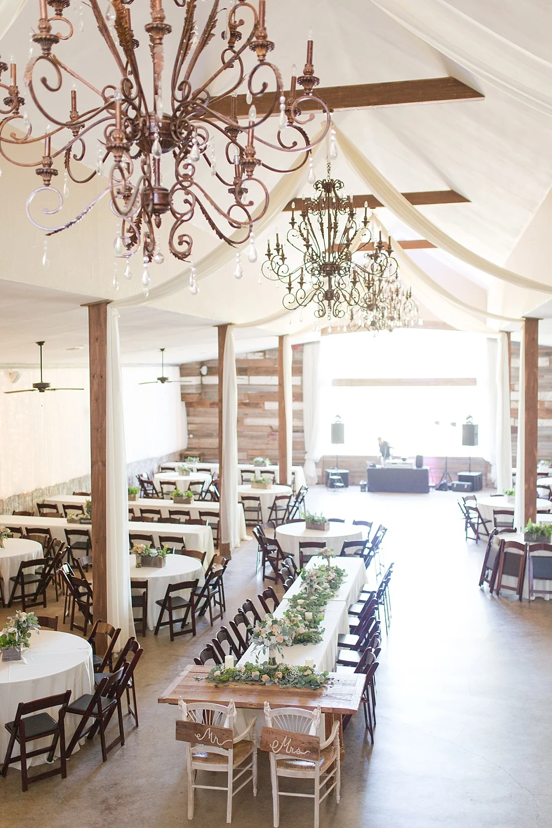 A-Dusty-blue-Wedding-with-greenery-at-CW-Hill-Country-Ranch-in-Boerne-Texas_0096.jpg