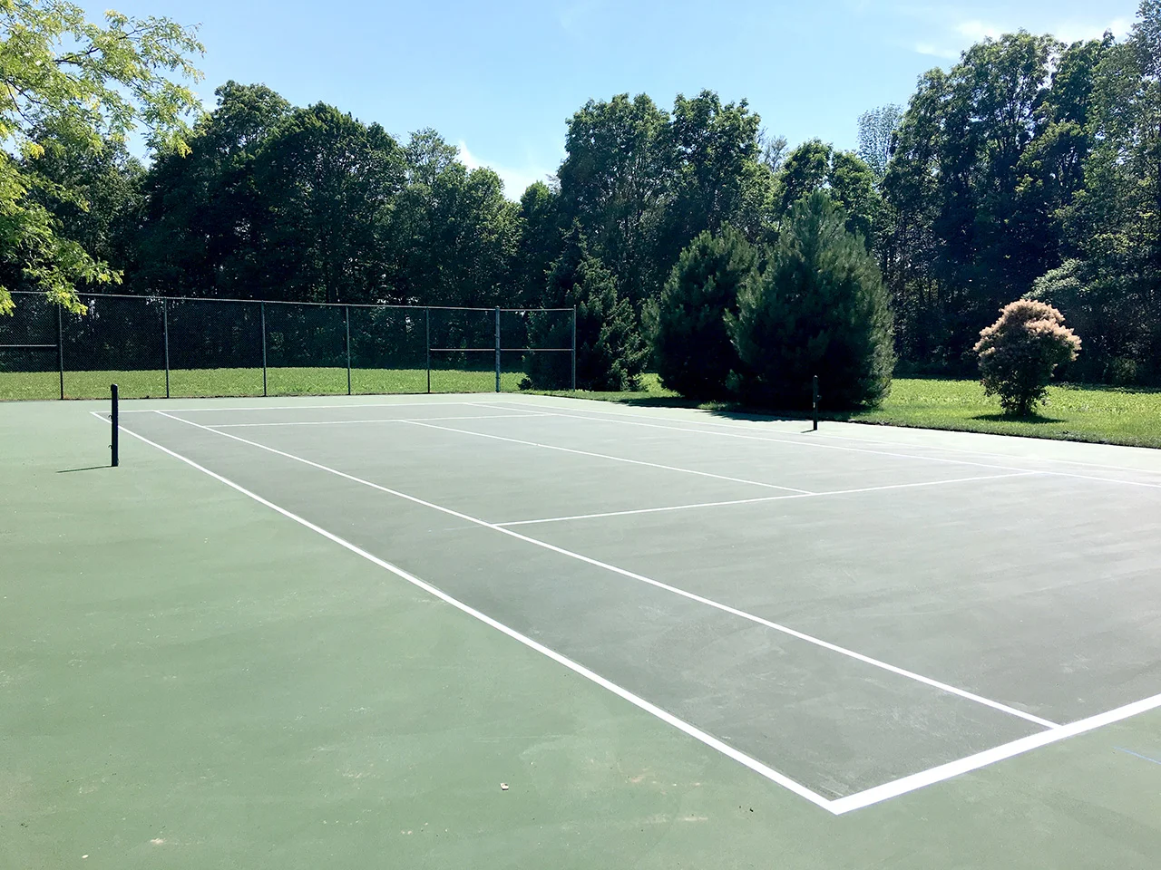 Private Court Aylmer (Green on Green Penetration Asphalt).jpg