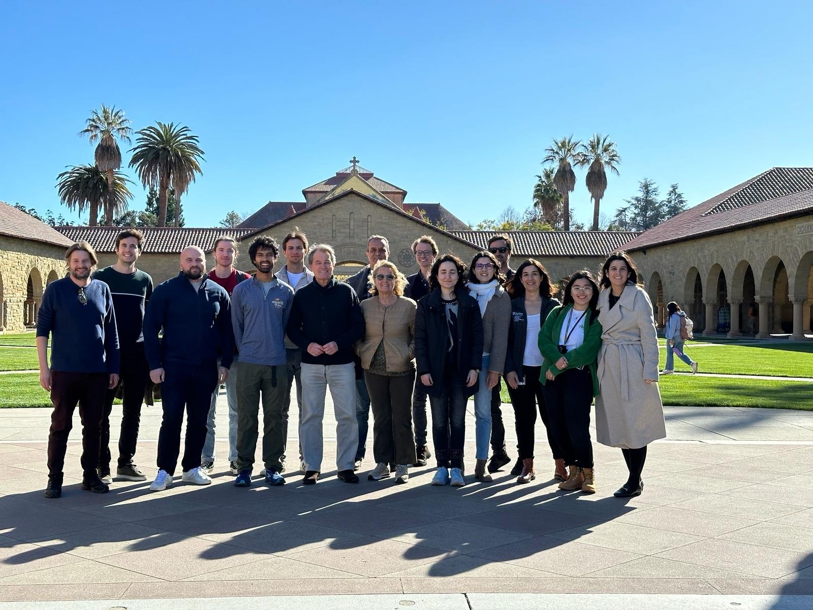 President Mas with Stanford University students