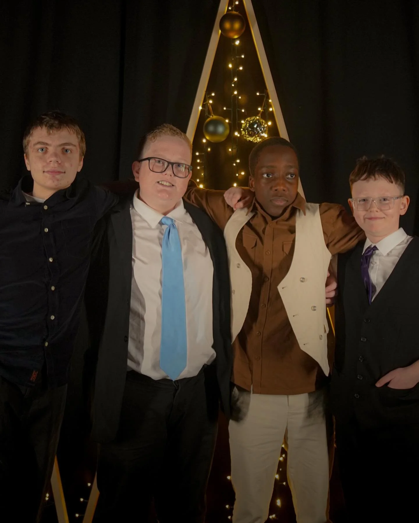 HEY ENCOUNTER! 👋

We can&rsquo;t believe that the honours ball was last week 😭 Take a look of some of the highlights!

Remember there is NO YOUTH TONIGHT! 😭😭 BUT we can&rsquo;t wait to restart with you all in the new year! 

From everyone at Enco