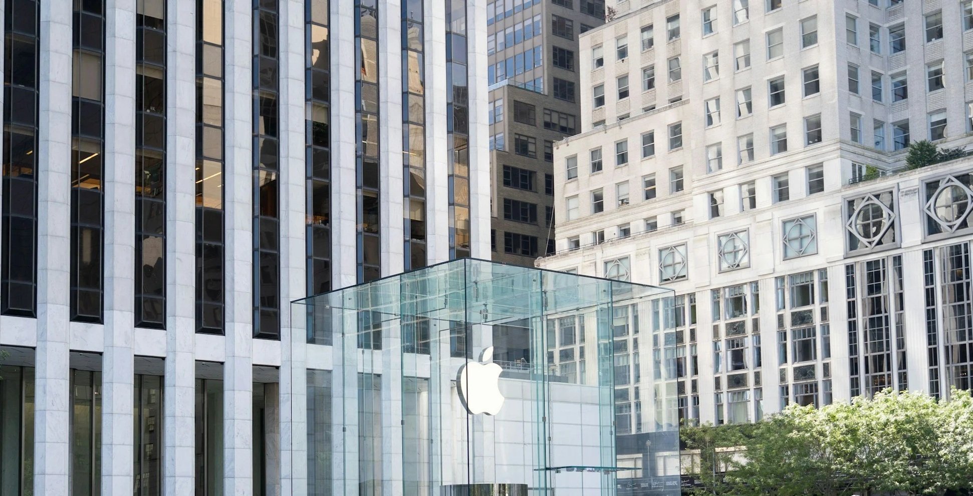 Apple Retail Communications 