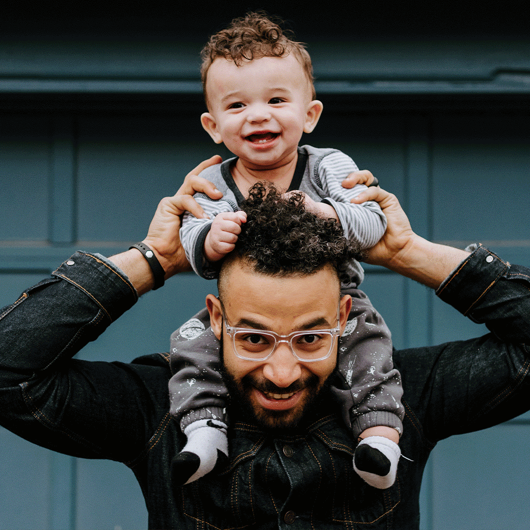 Social Post_2023_Father's Day Post.gif