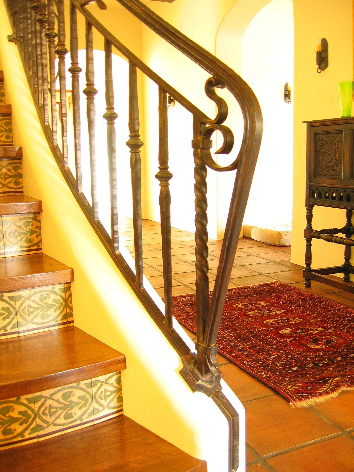 Montecito Ranch House Railing - David L Curry Design