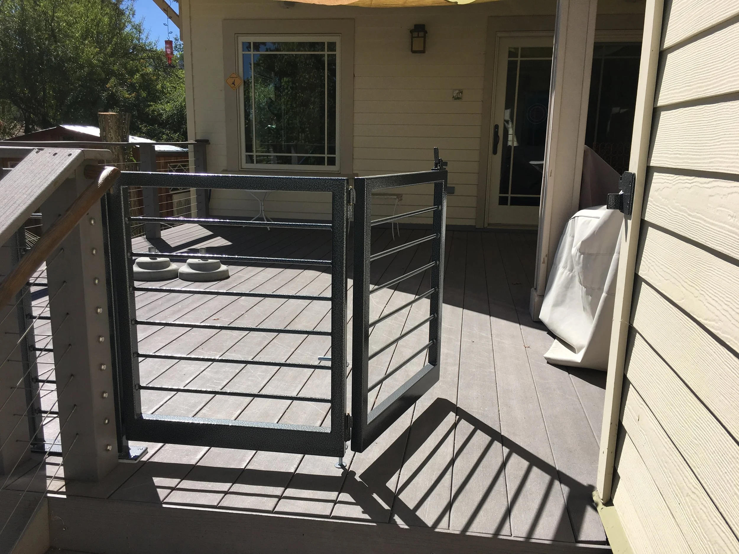 Modern Gate - David L Curry Design
