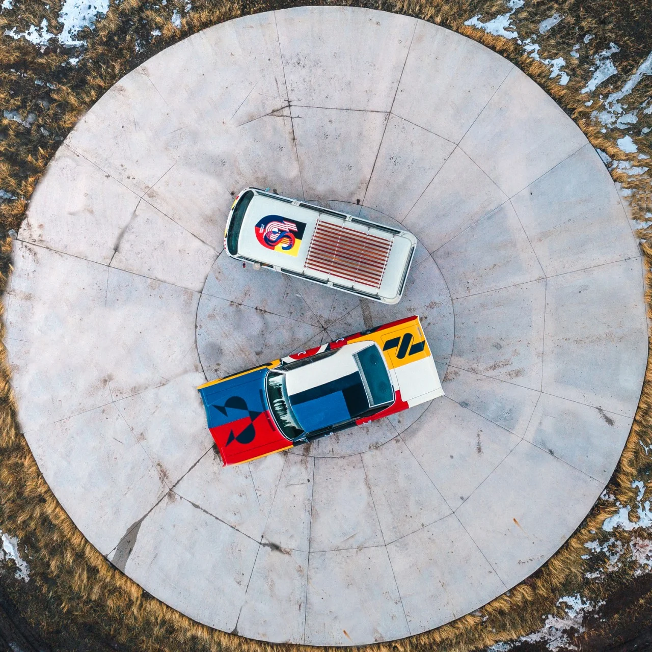 public-United-Stories_SouthDakota_Mobile-Content-Creation-Lab_Overhead-Shot1548190346--default--1280.jpeg