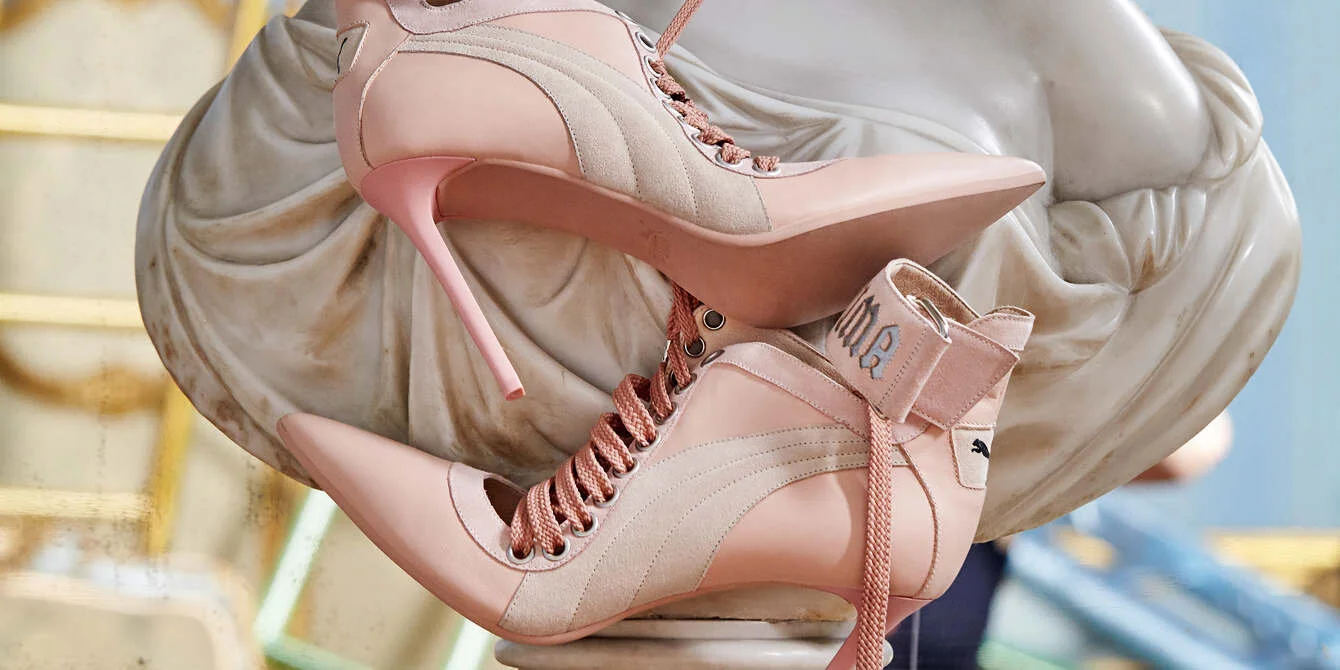 17SS_TW_SP_PUMA_Fenty-Collection_Lace-Up-Heel_1024x512px_Content-Calendar_09March_1340_c.jpg