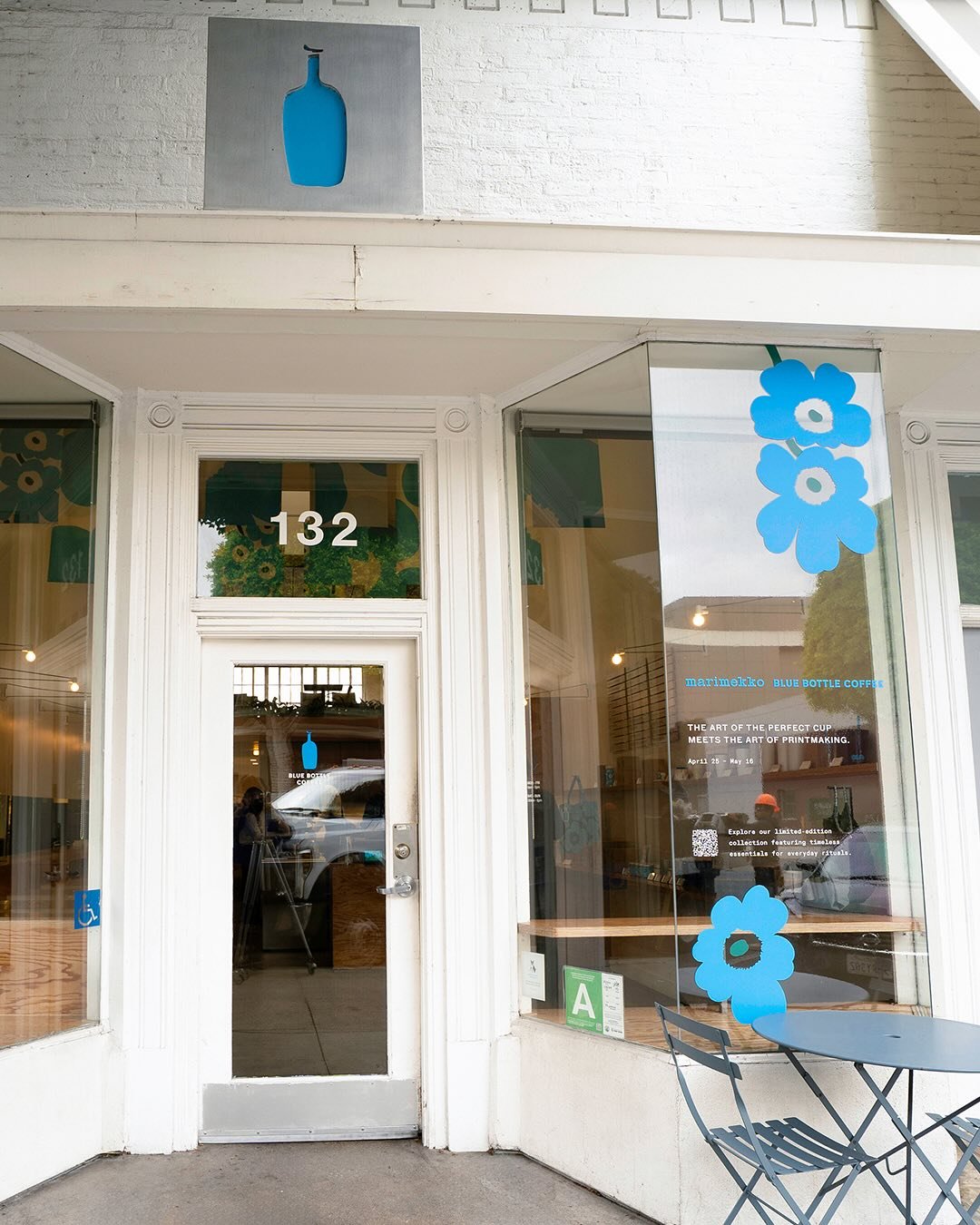 bluebottle_1745604511_3618715378290442377_354032059.jpg