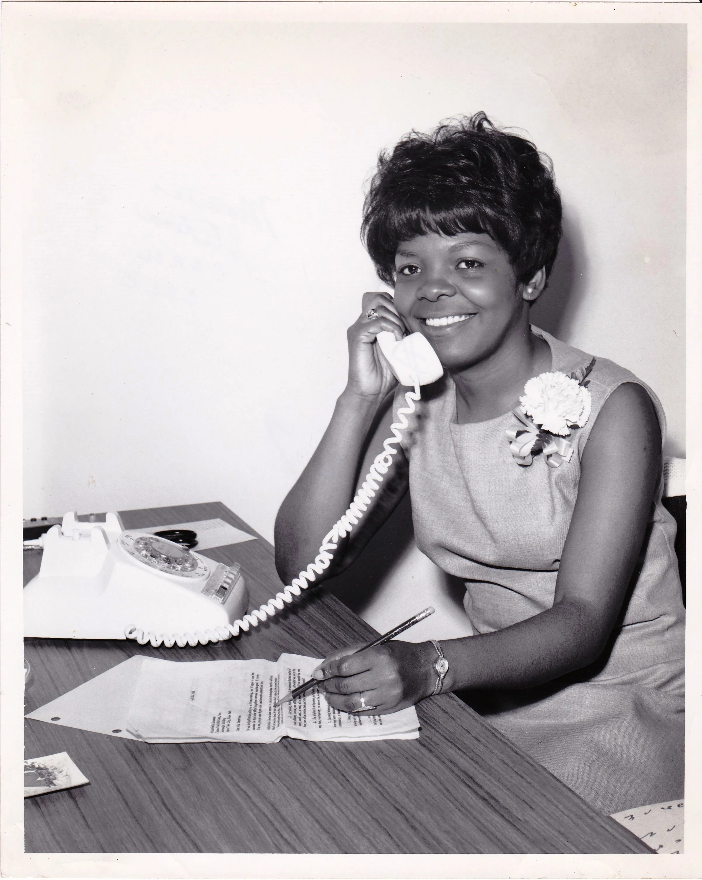 '67 Carol Cole talks with Marie Zacarese Secretary to the President of Trans World Airlines, NYC
